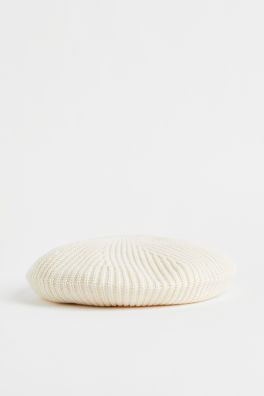 Wool beret | H&M (UK, MY, IN, SG, PH, TW, HK)