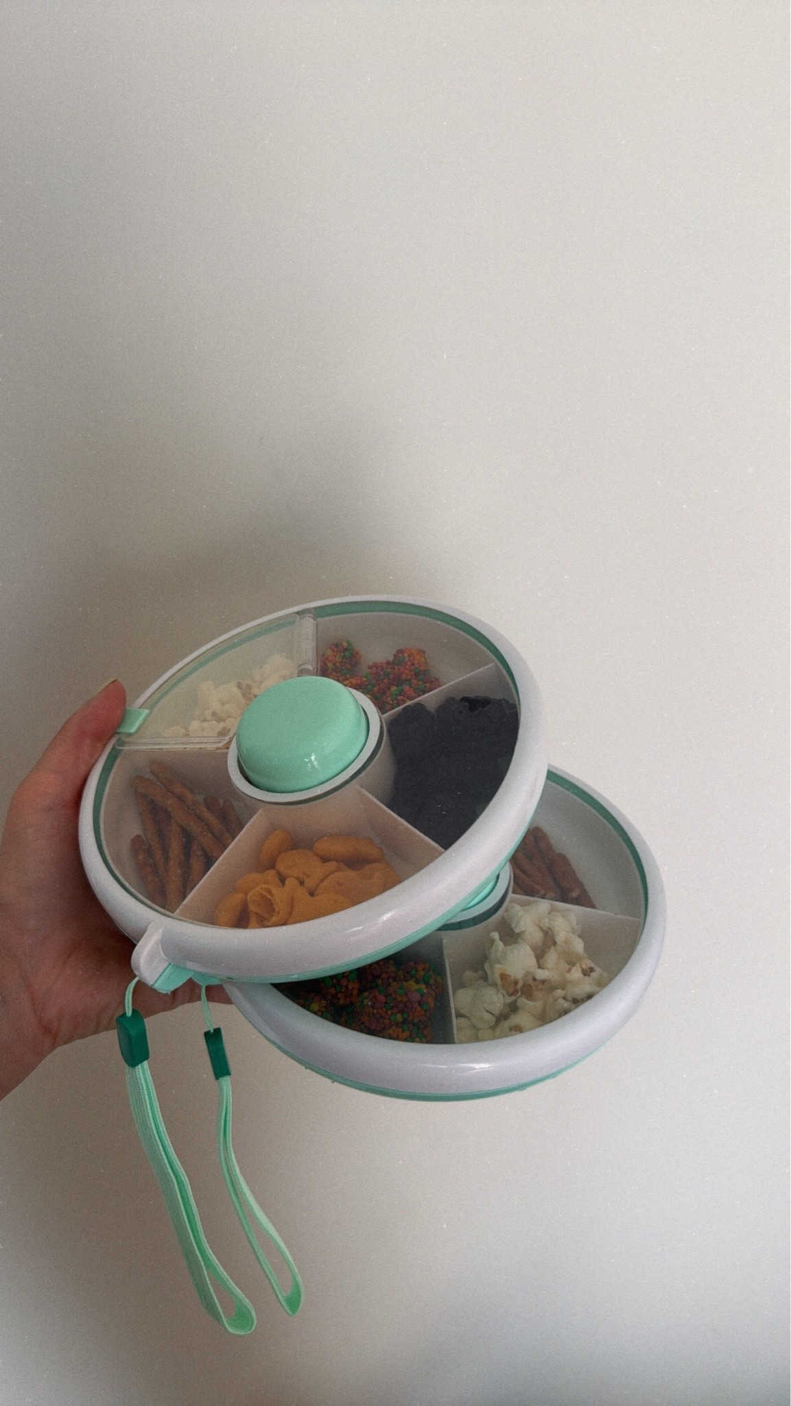 SNACK PLATES ON THE GO 🍇🥨

#LTKHome #LTKKids #LTKfoodie