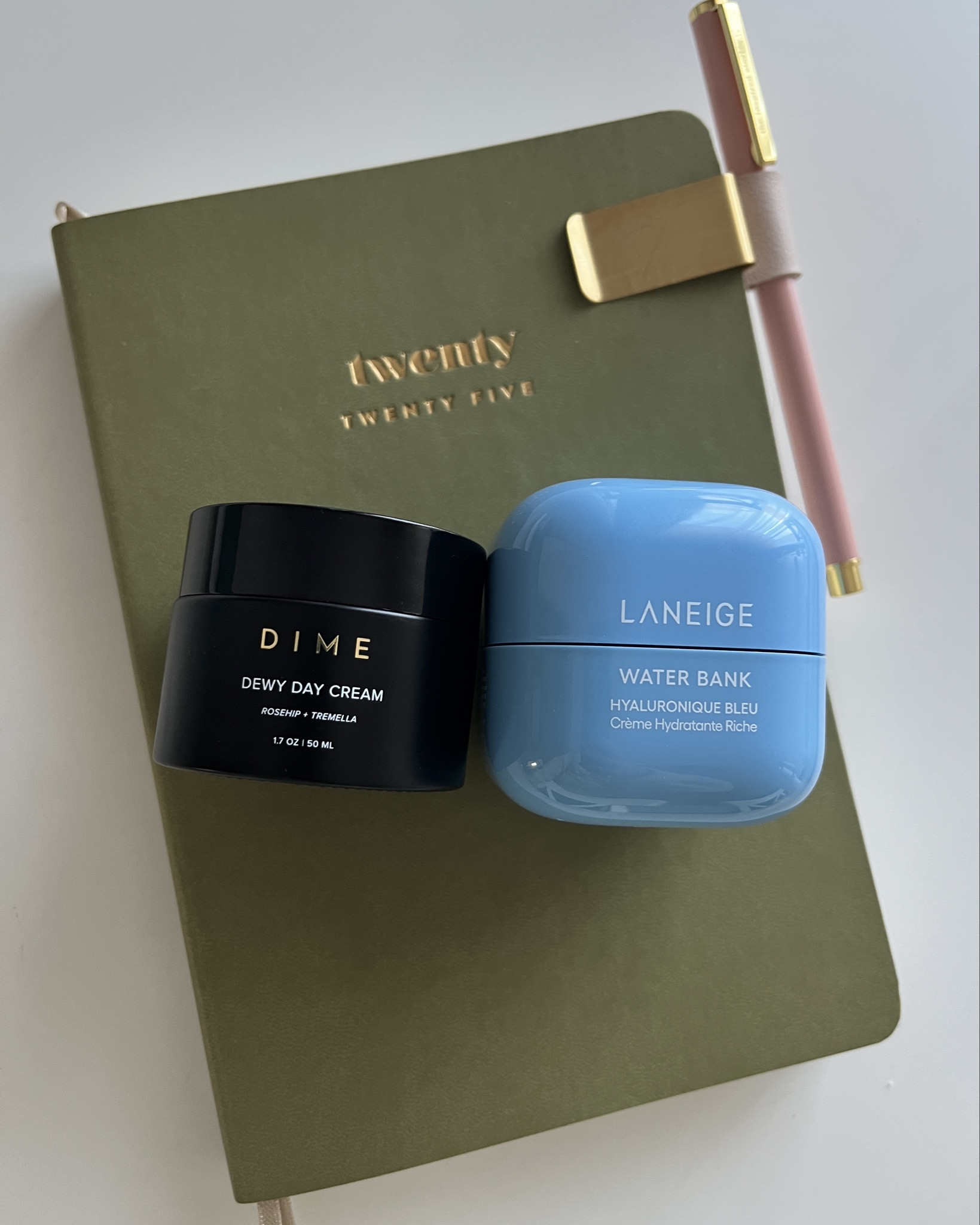 Sharing two moisturizers I love and why I switch them up. 

Our skin changes throughout the year so naturally our skincare should change too. In the winter my skin craves hydration and in the summer, I need something a little lighter. These two are my favorites and get the job done :)


#LTKBeauty #LTKFamily #LTKFindsUnder50