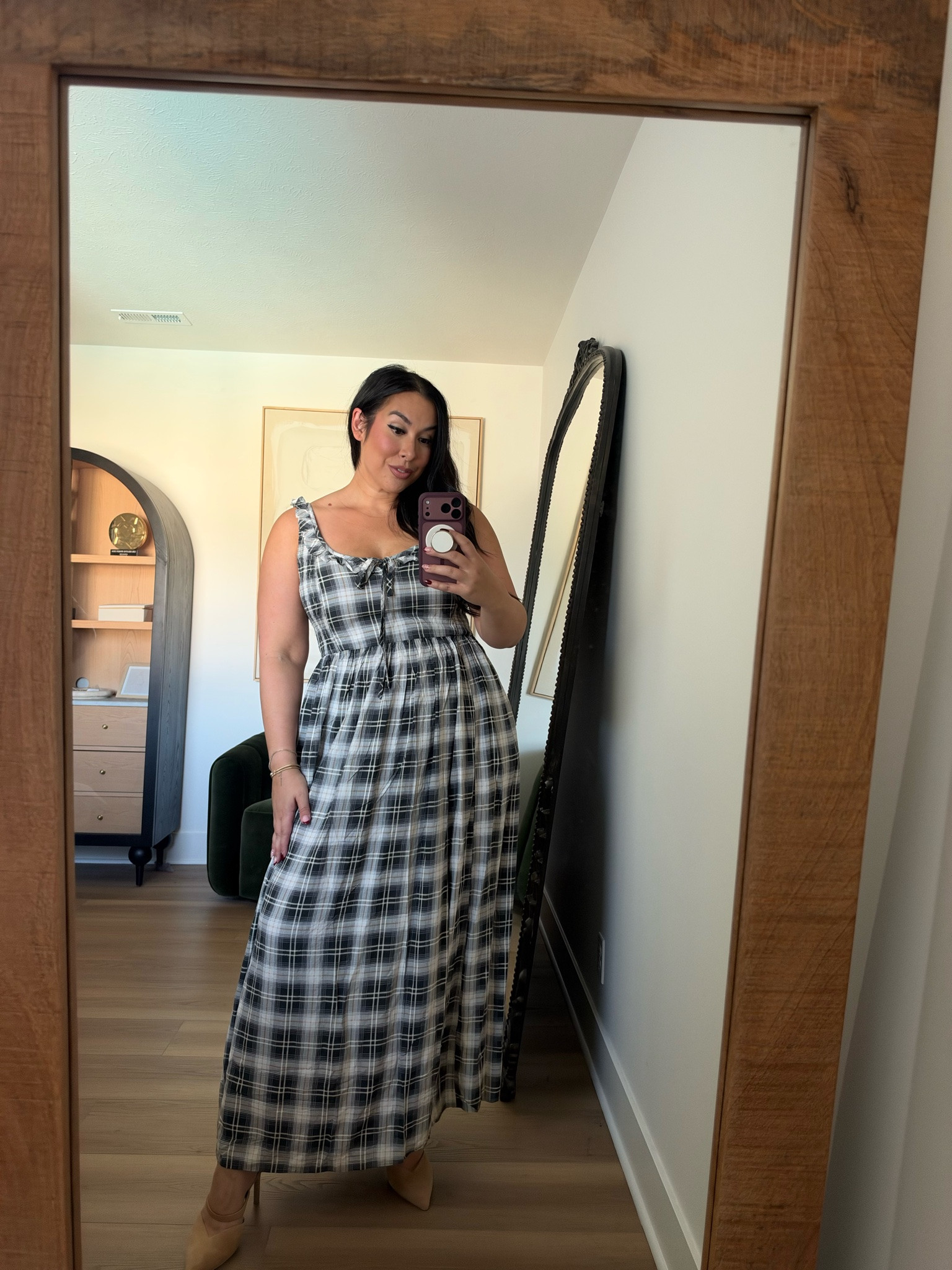 I am loving plaid for fall! This dress is so cute and flattering. It would be perfect for fall family photos or even a walk through the pumpkin patch! Wearing an L. Midsize, midsize fashion, fall, fall fashion, plaid, american eagle, aerie 

 #LTKootd #LTKMidsize