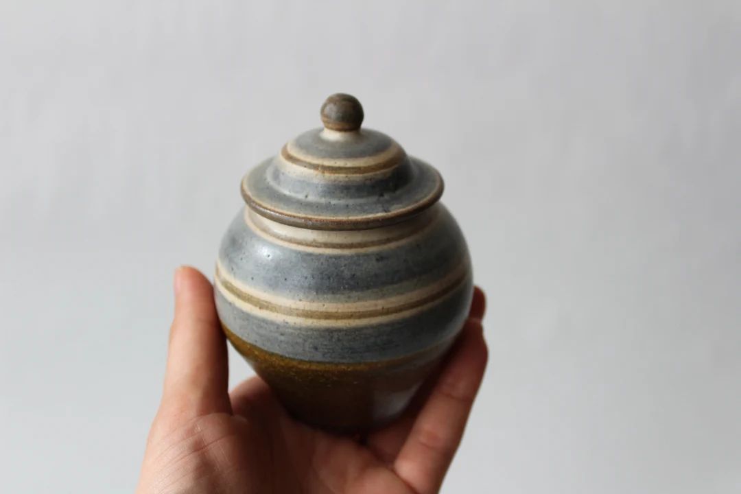 Vintage Japanese Jar | Etsy (US)