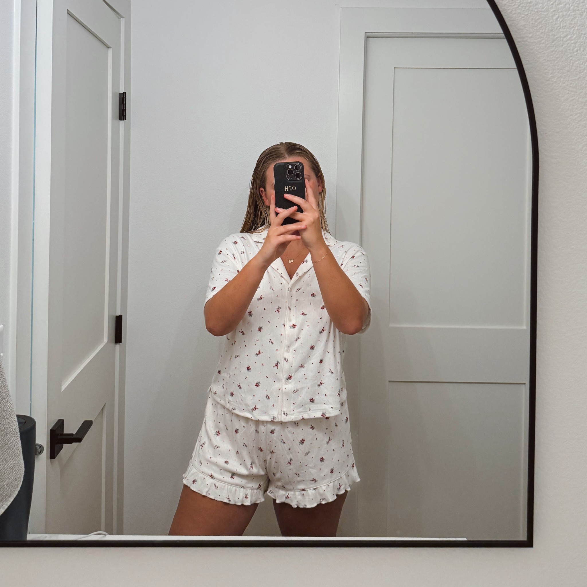 the softest pajamas!! add to cart ❤️🛒

#LTKHoliday #LTKSeasonal #LTKGiftGuide