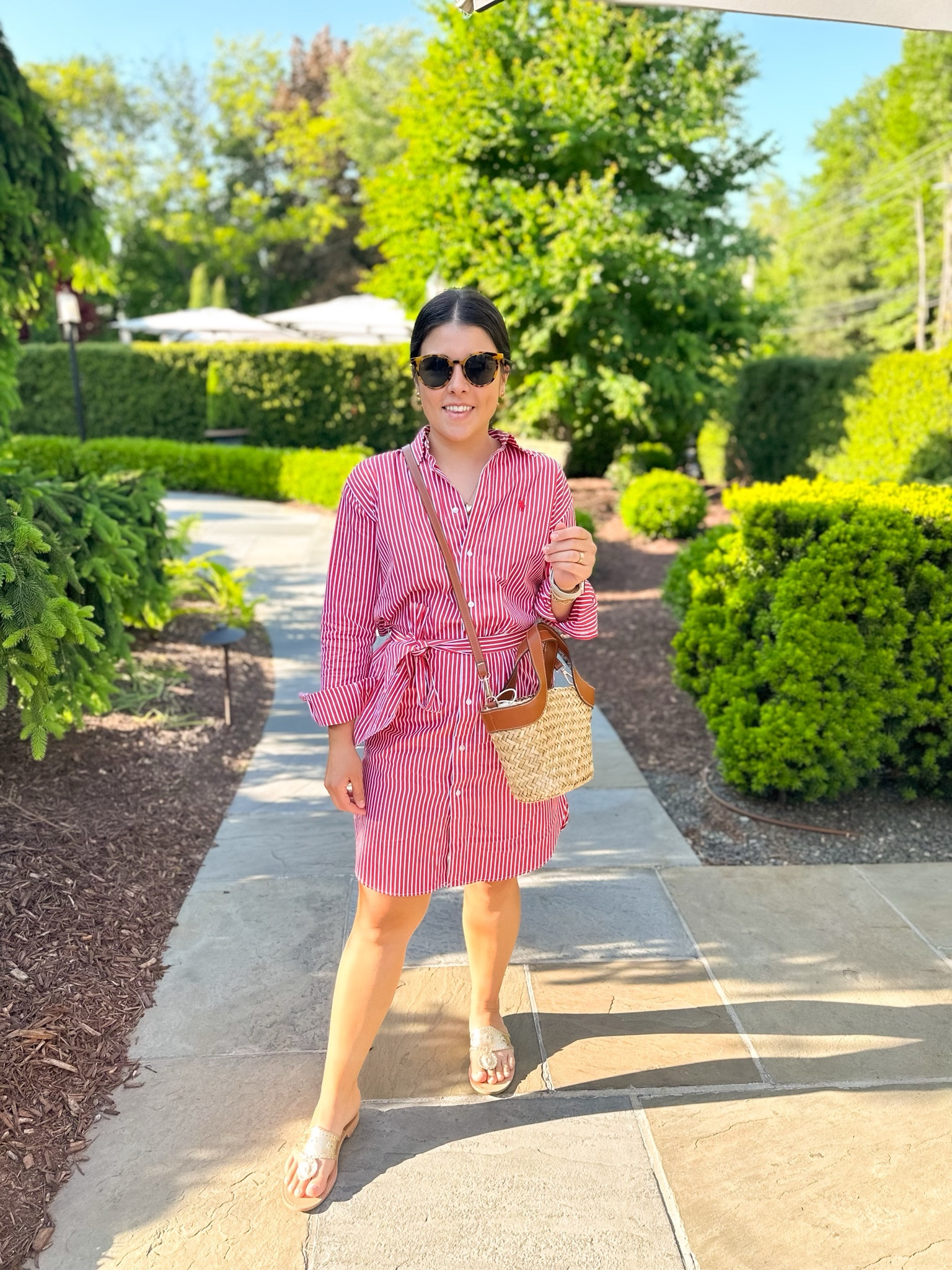 I found a dress on sale that exact to this one! It comes in blue also! 

#LTKsalealert #LTKstyletip #LTKfindsunder100