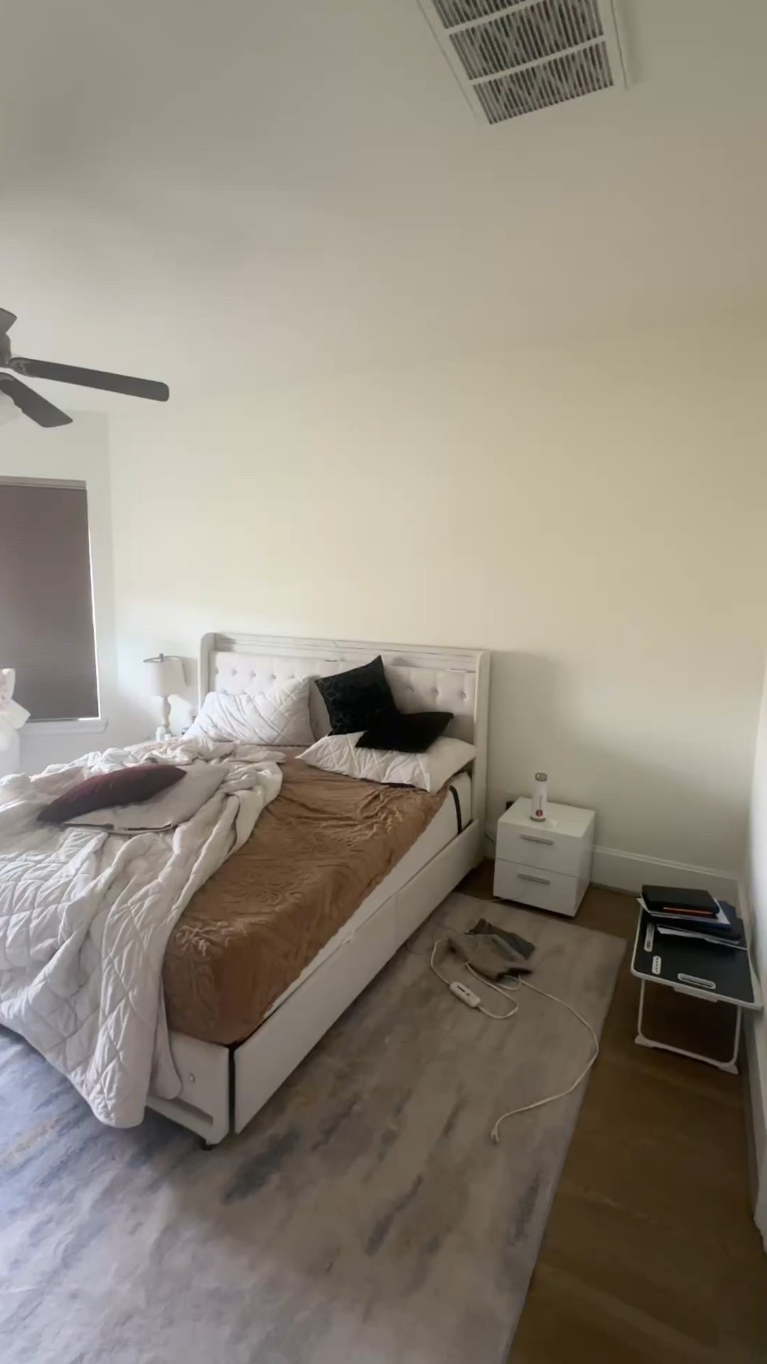 Hot mess to calm and cozy 🤎