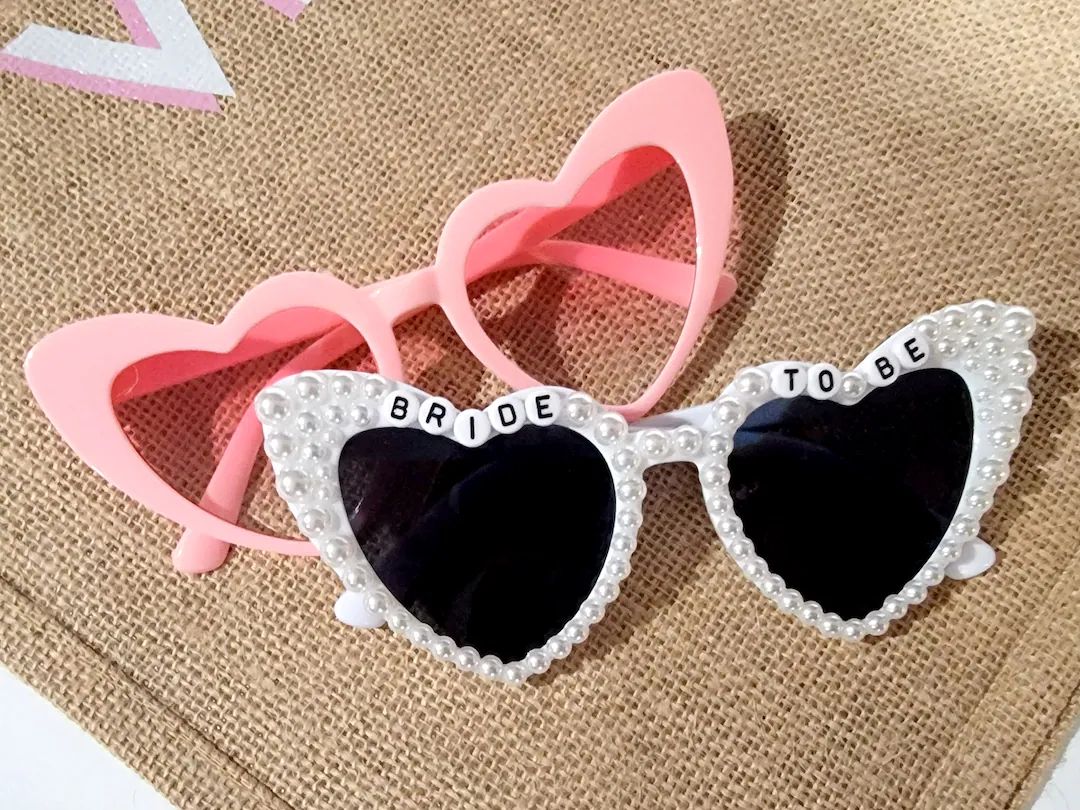 Bride to Be Heart Sunglasses With Pearls and Pink Retro - Etsy | Etsy (US)