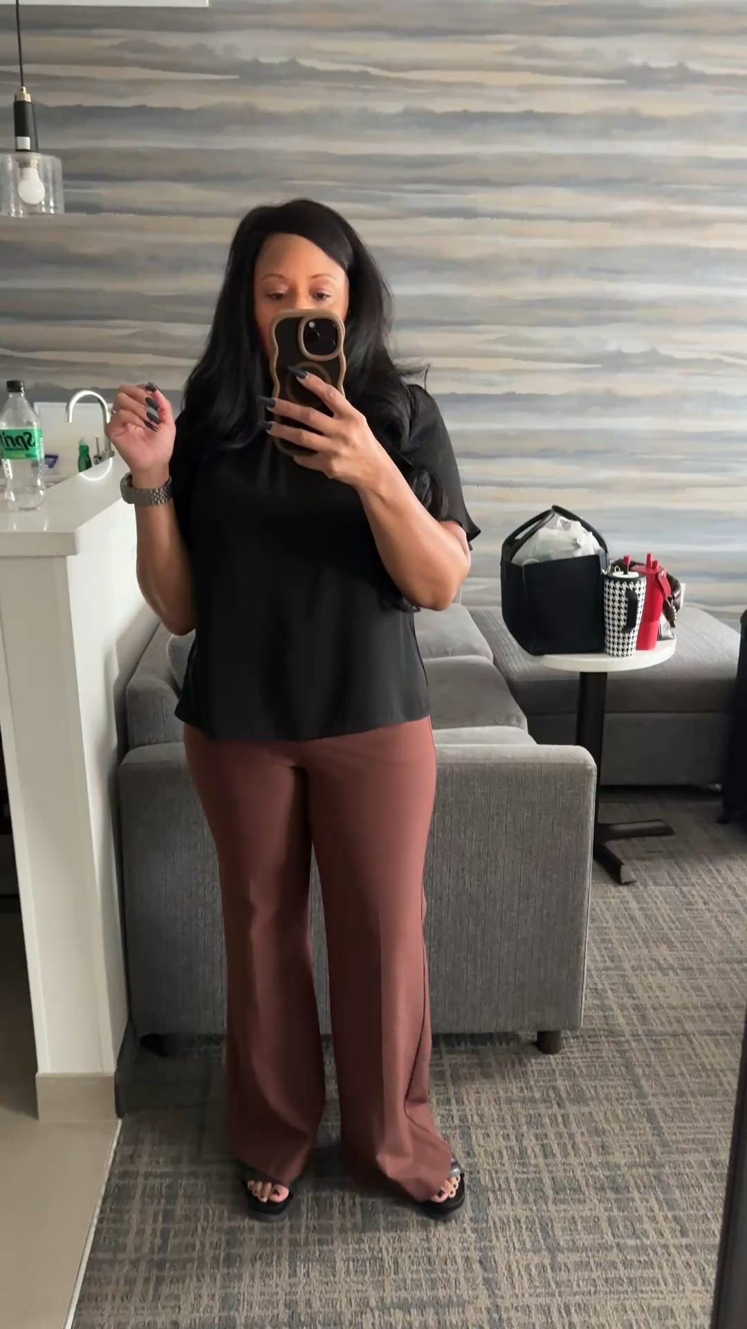 It’s an express top and pants and then I have Cole Hahn shoes 

#LTKOver40 #LTKPetite #LTKWorkwear