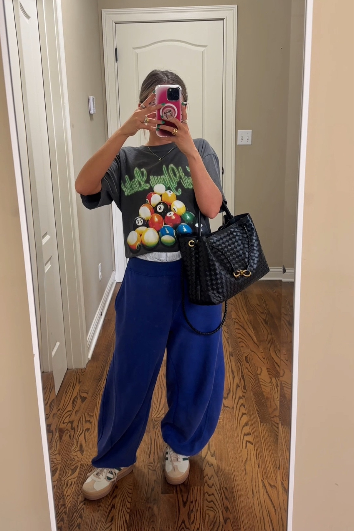 Wearing large in the tee & small in the sweats 