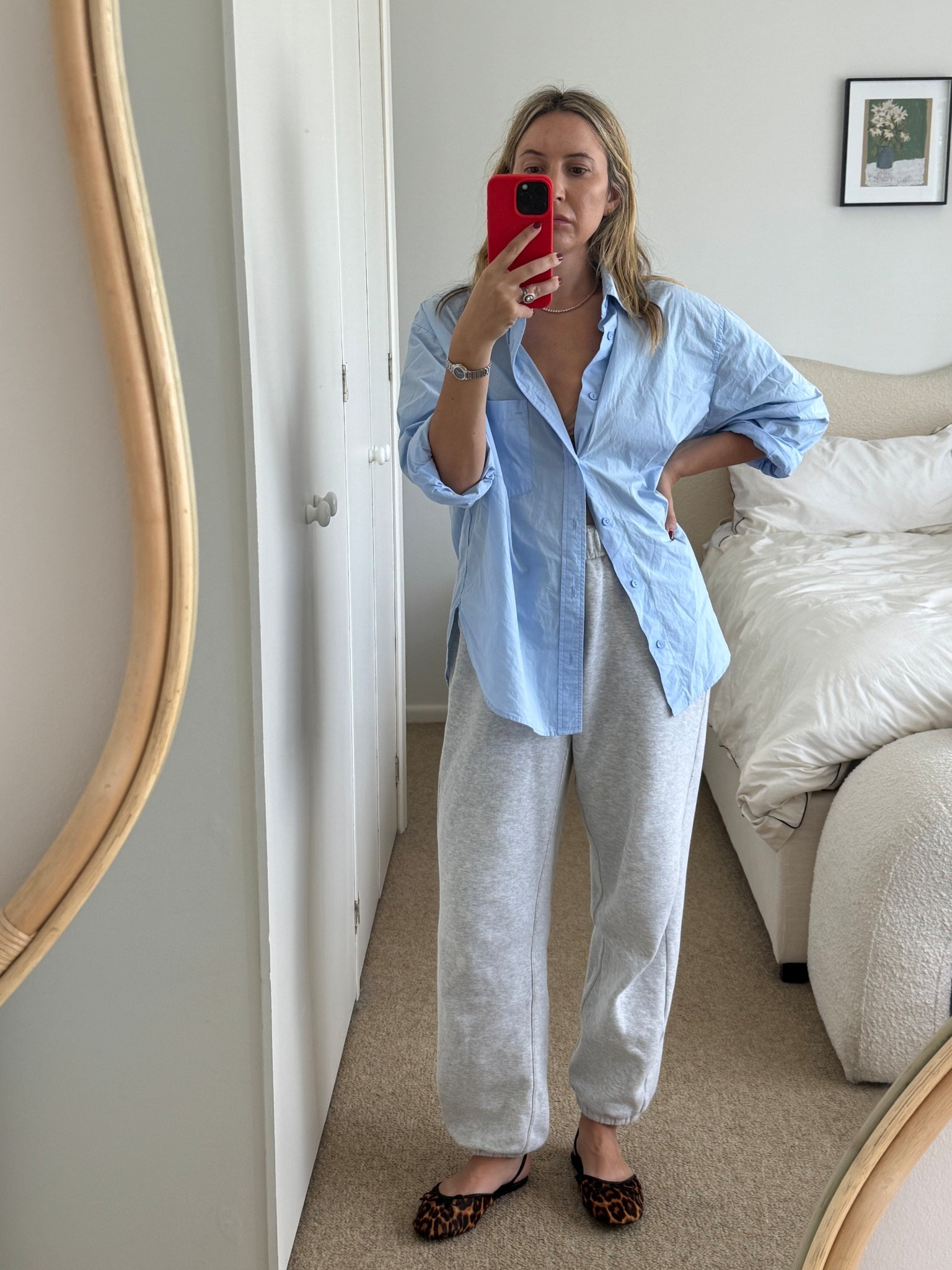 How to dress-up sweat pants.

#LTKaustralia #LTKstyletip #LTKautumn