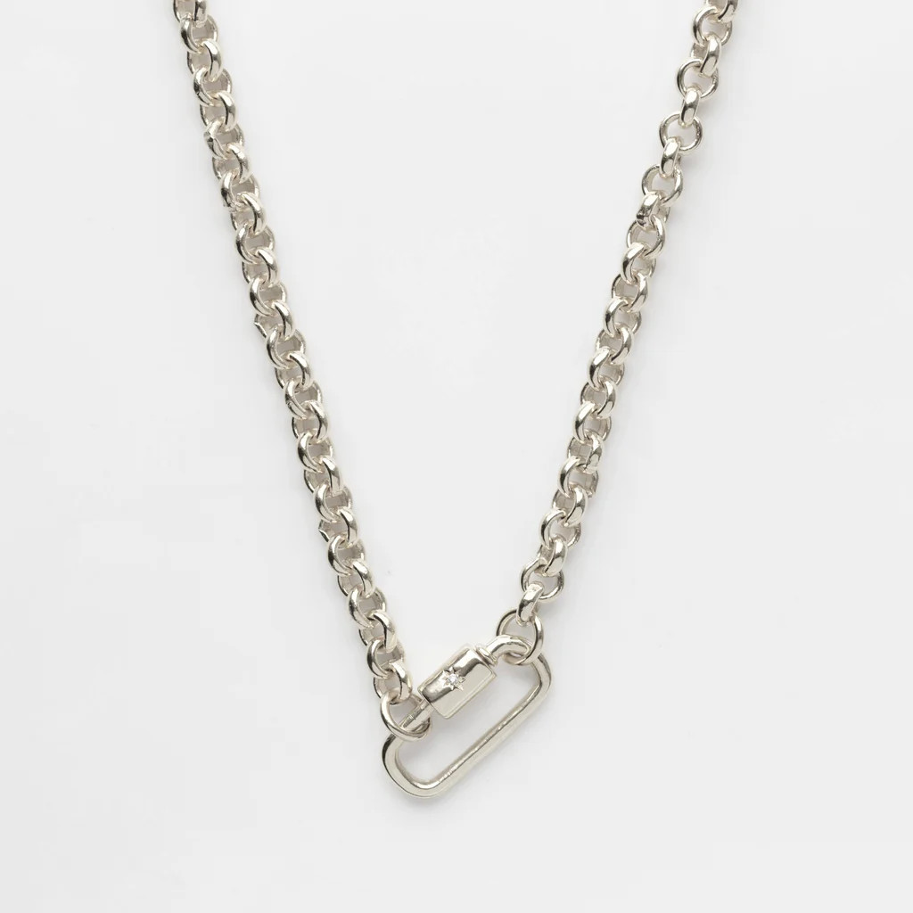 Louise Thompson Lucky Star Set Vintage Chain | Carrie Elizabeth