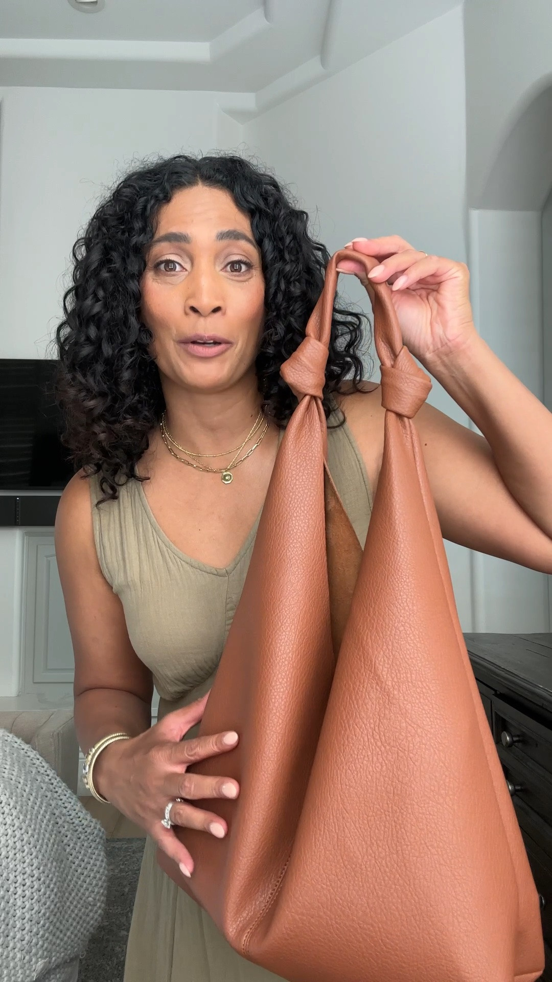 Can’t believe this bag is on sale rn!!! Comes in a ton of colors!!

#LTKSaleAlert