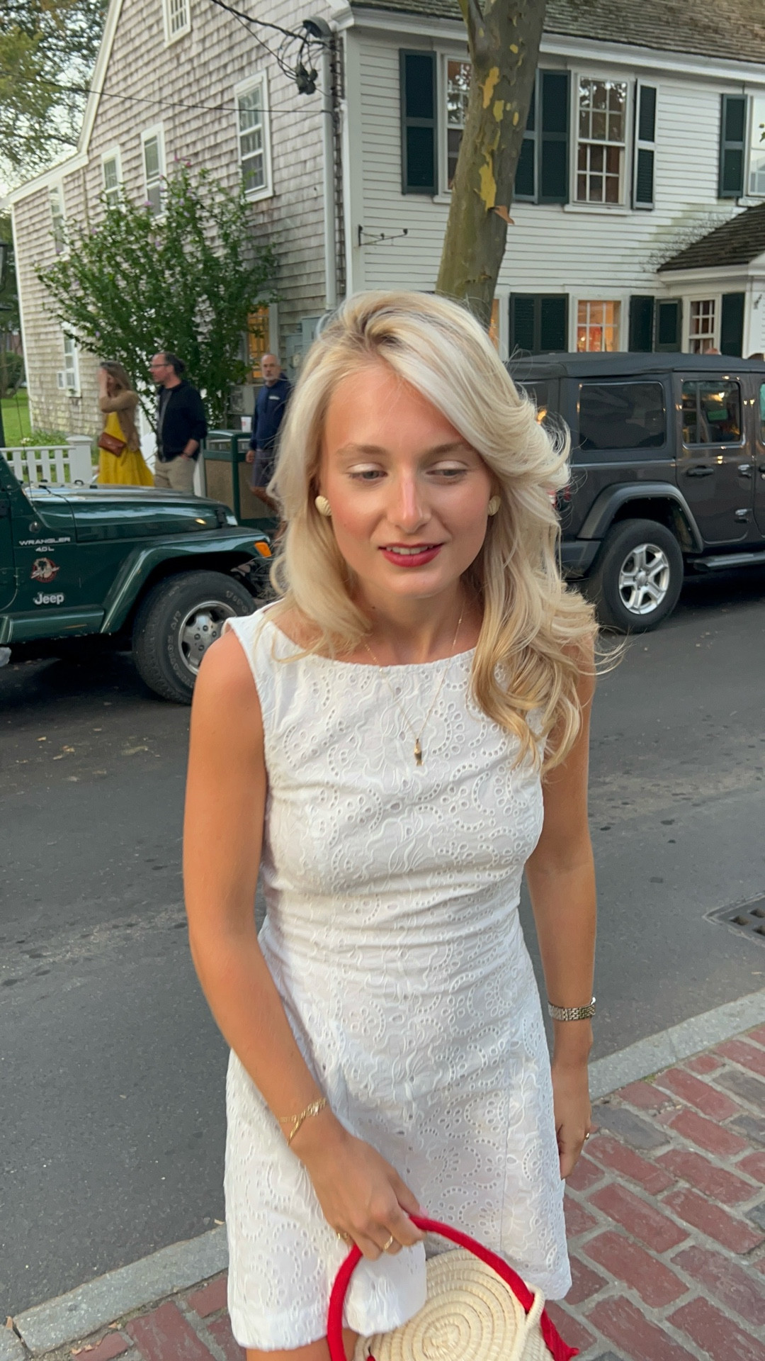 Martha’s Vineyard OOTN. With look alike of my favorite dress, that has been discontinued & my vintage shell earrings. -M.T.

#LTKShoeCrush #LTKTravel #LTKSeasonal