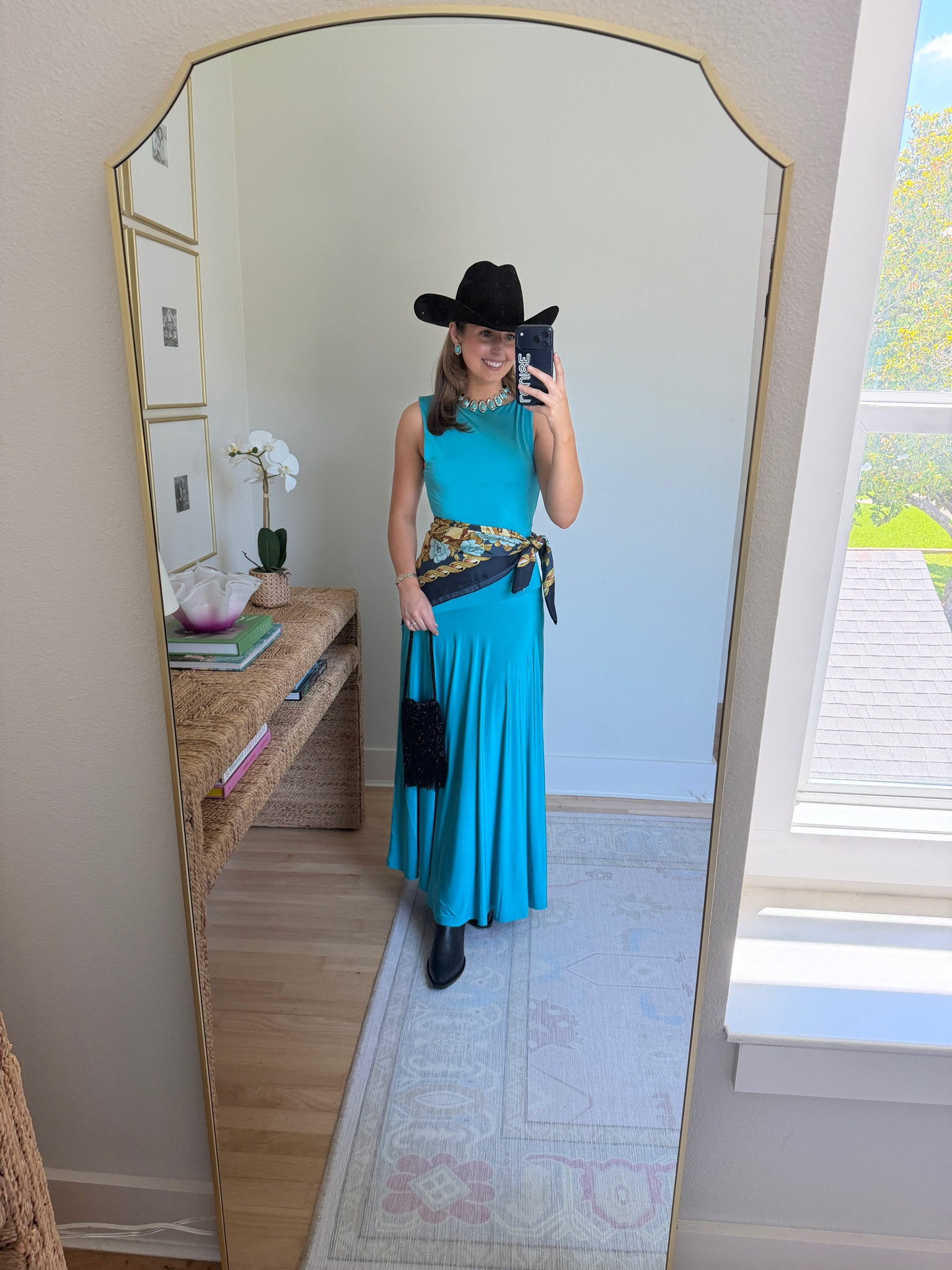 Western formal outfit idea! Wearing a S in dress