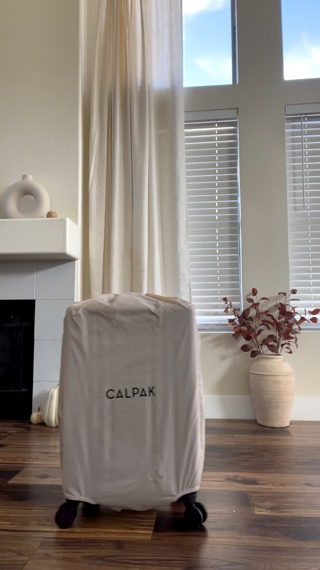 @Calpak’s Black Friday Sale is officially live! ✨
You all know I’m constantly on the go, and having durable, spacious, actually stylish luggage is non-negotiable for me. Calpak has truly checked every box on my travel must-have list — quality, functionality, and designs that hold up trip after trip.
Right now they’re offering 20% off sitewide plus up to 60% off select items, so it’s the perfect time to upgrade your travel gear. 🧳✈️
Definitely don’t miss this one!