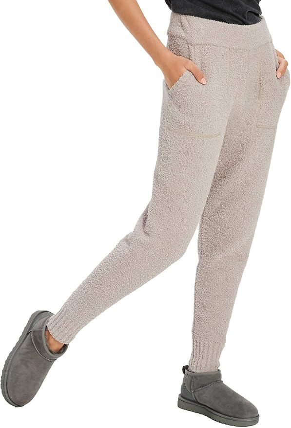 UGG Women's Safiya Jogger | Amazon (US)
