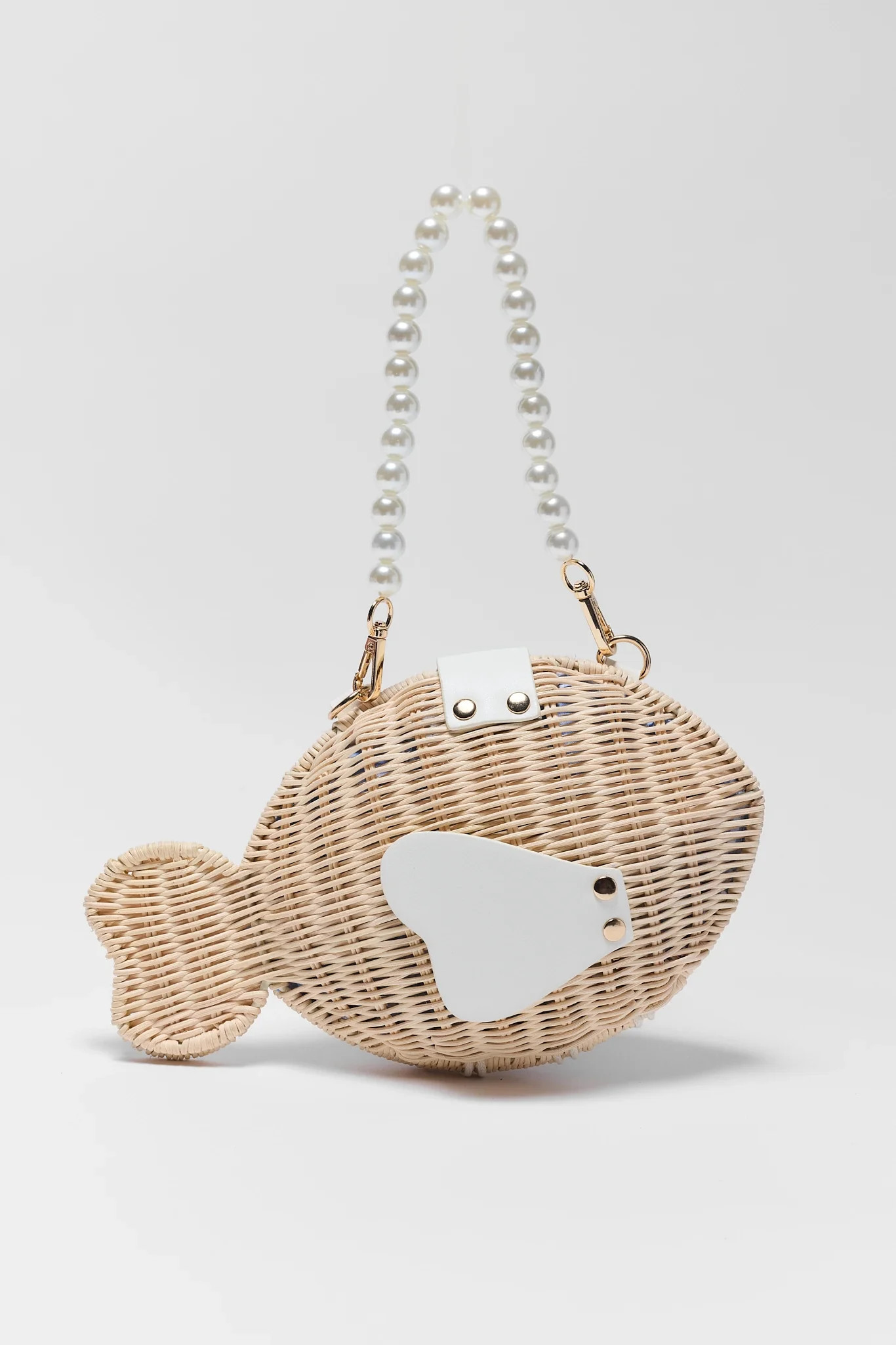 Woven Fish Beaded Shoulder Bag | Avara