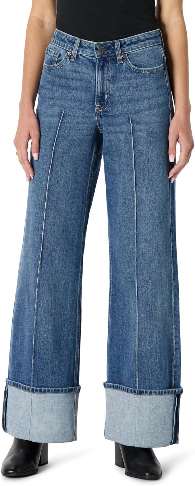 Amazon Essentials (Demi's Pick) Women's High-Rise Wide Leg Cuffed Jean | Amazon (US)