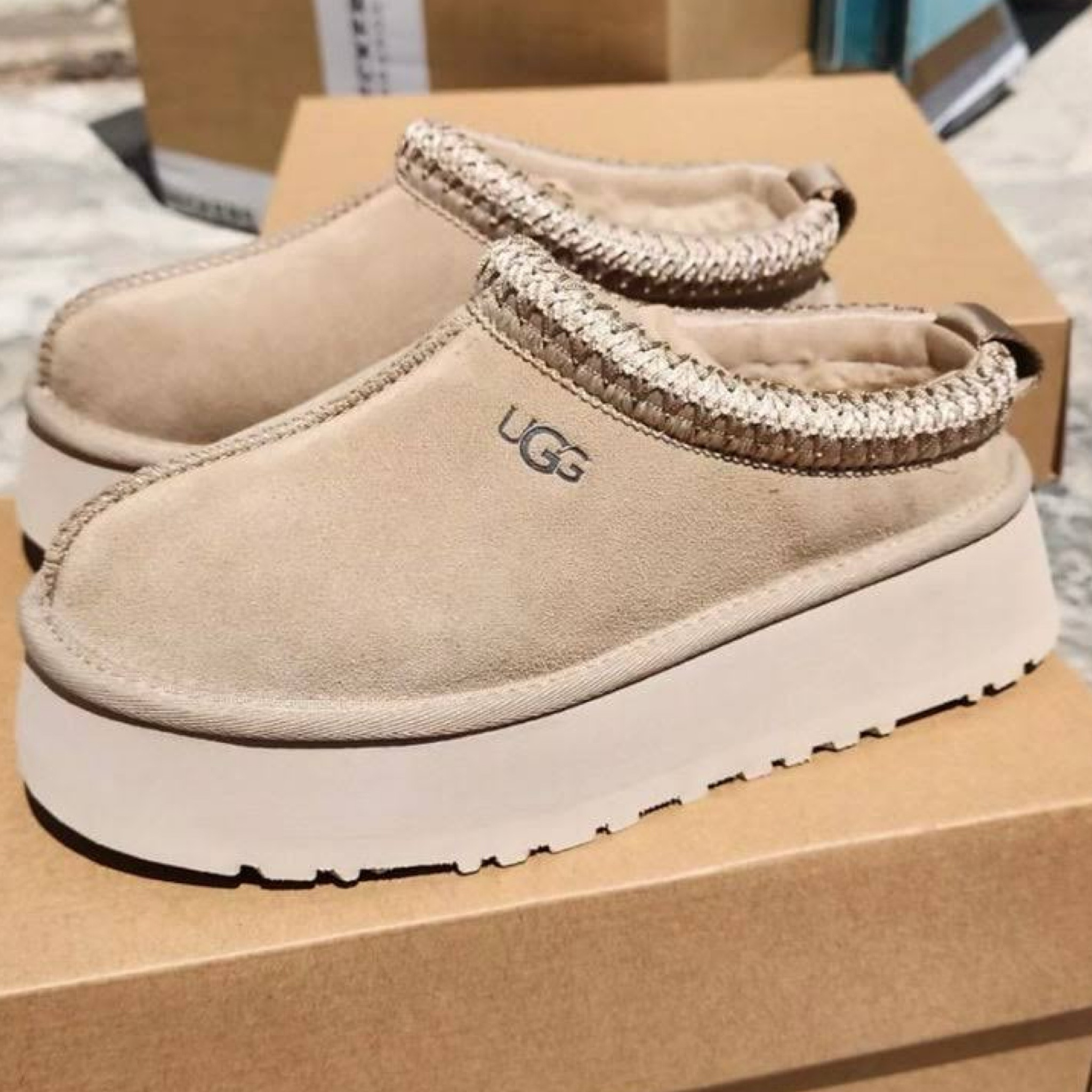 Tazz UGG

#LTKGiftGuide