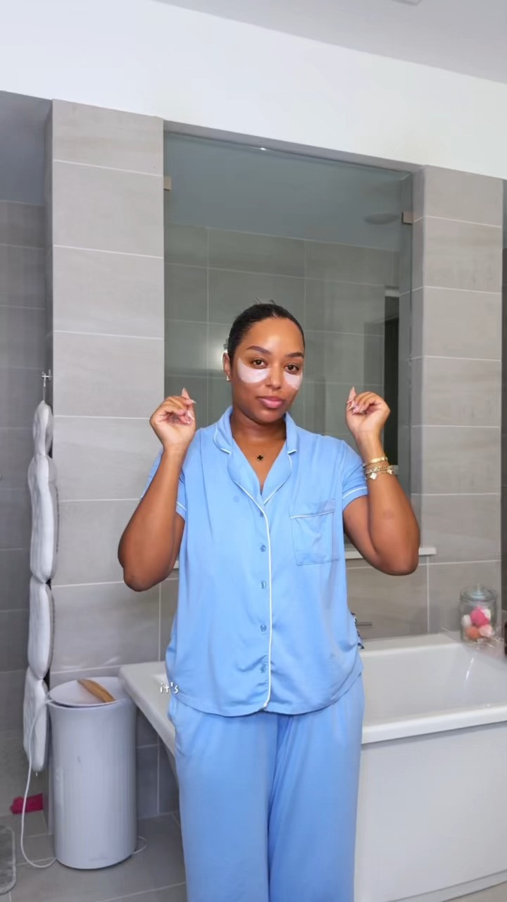 Morning Routine essentials for the mom that is becoming HER!

#DITL #fitness #amazon 

 #LTKmomlife #LTKmorningroutine #LTKFindsUnder50