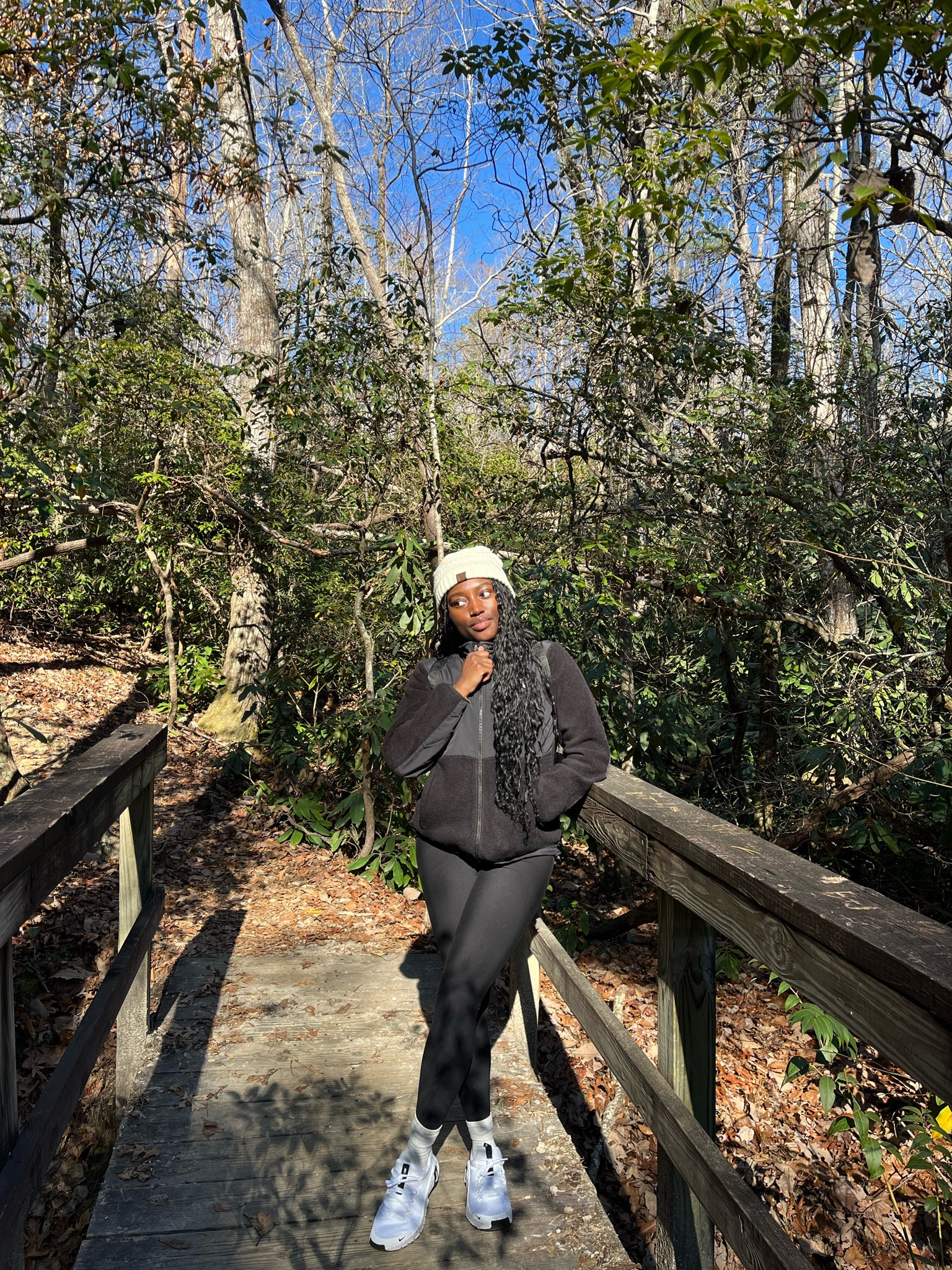 Hiking in the woods, but make it fashionable 🍂

#LTKFitness #LTKActive #LTKSeasonal