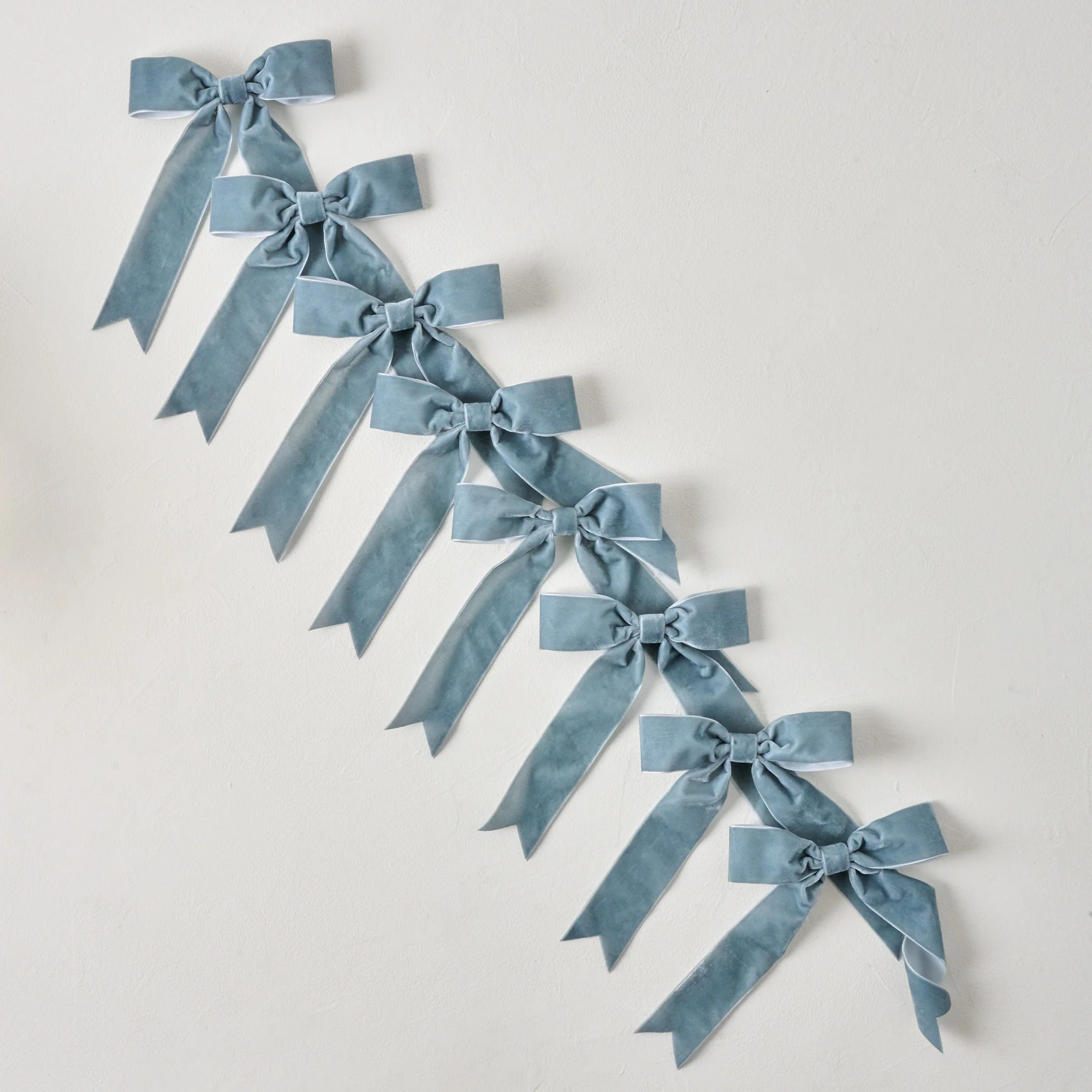 Velvet Bow Ornament Clip, Set of 8 | Magnolia