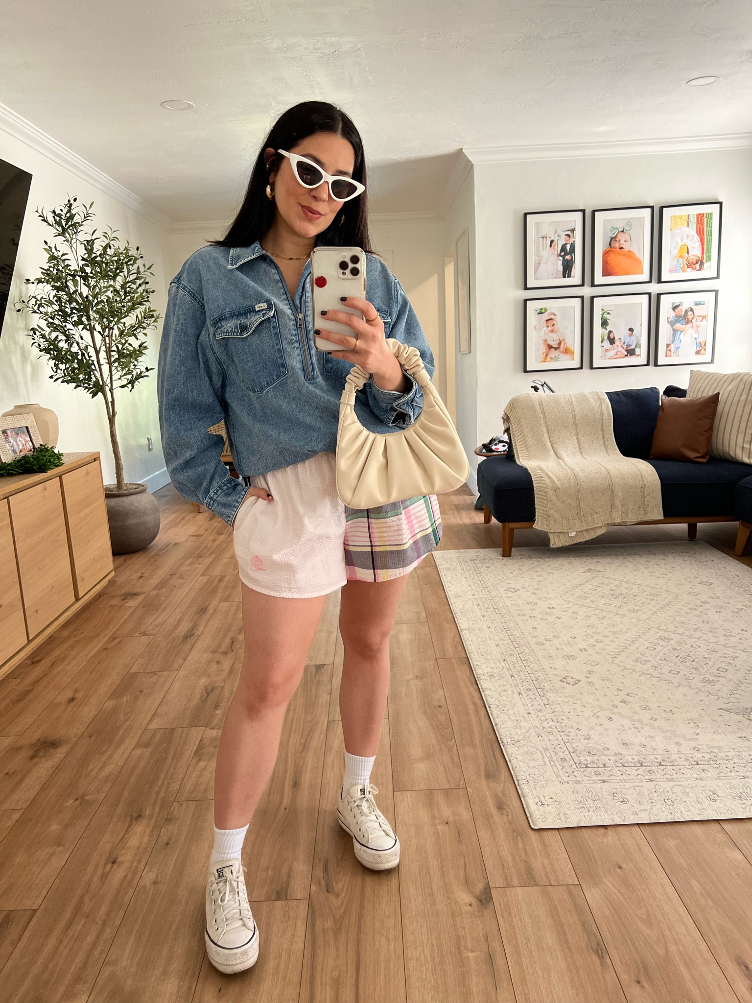 Spring mom fit, plus I really love this LEE denim shirt. 

Who’s ready for Spring?! 🌸🙋🏻‍♀️

#momfashion #ootd #springoutfit

#LTKstyletip #LTKfindsunder100
