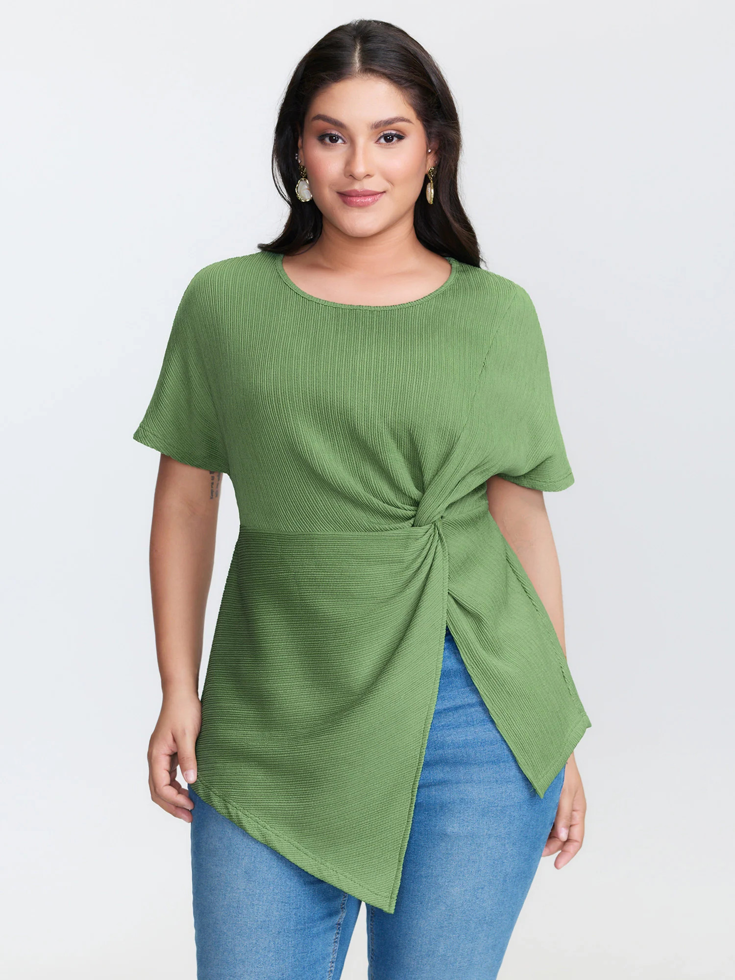 Knotted Side Waist Slit T-Shirt | Bloomchic