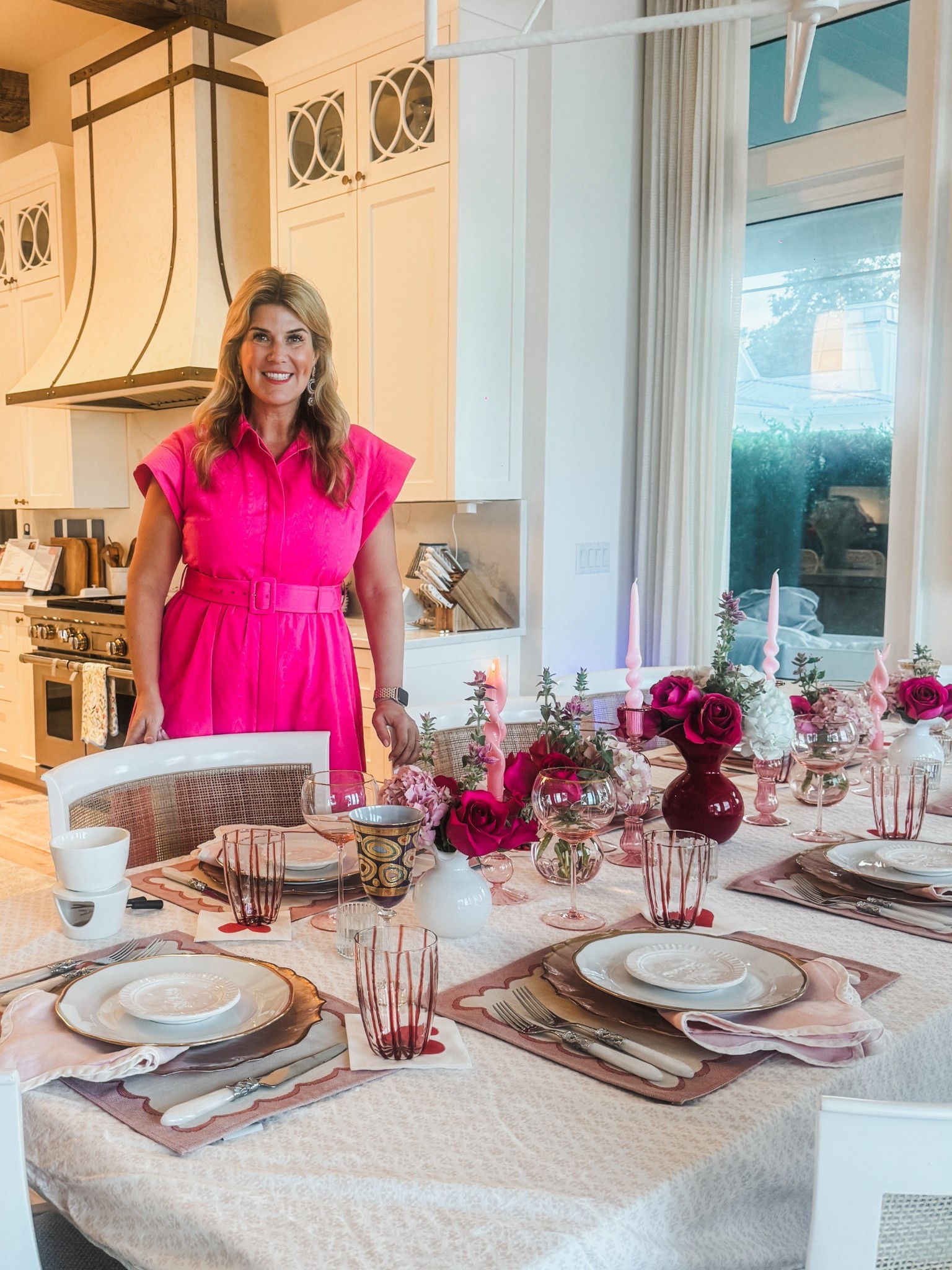 Set a Valentine’s Day table with me using my favorite items from @VIETRI 



#LTKSeasonal #LTKHome #LTKValentine