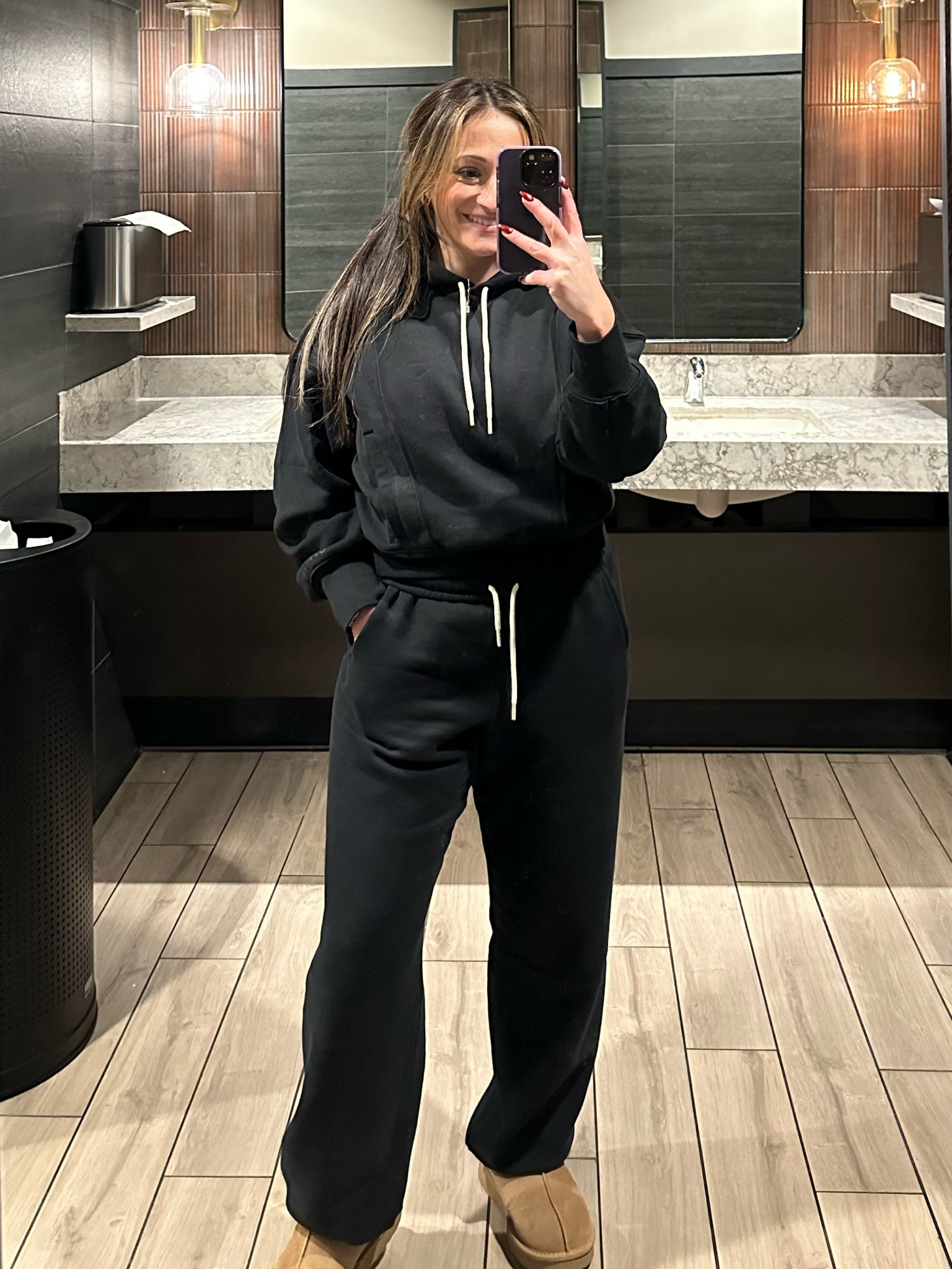 Aerie cloud fleece!! Wearing my true size small in both top and bottom  

#LTKStyleTip #LTKSaleAlert #LTKOver40