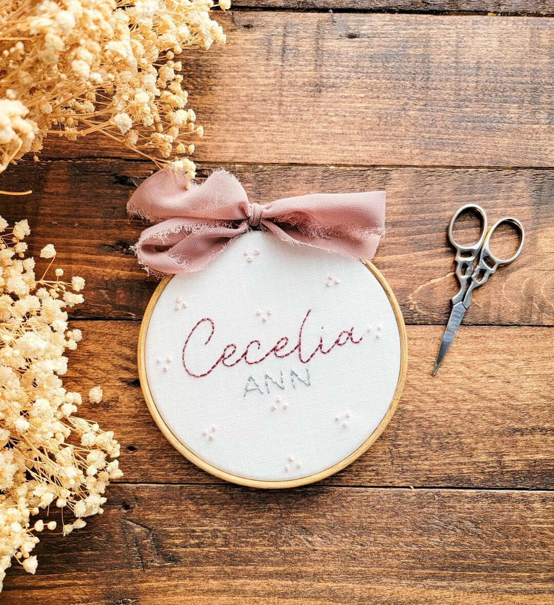 Hand Embroidered Name Hoop Name Announcement Prop Nursery Decor Personalized Baby Gift Simple Nam... | Etsy (US)