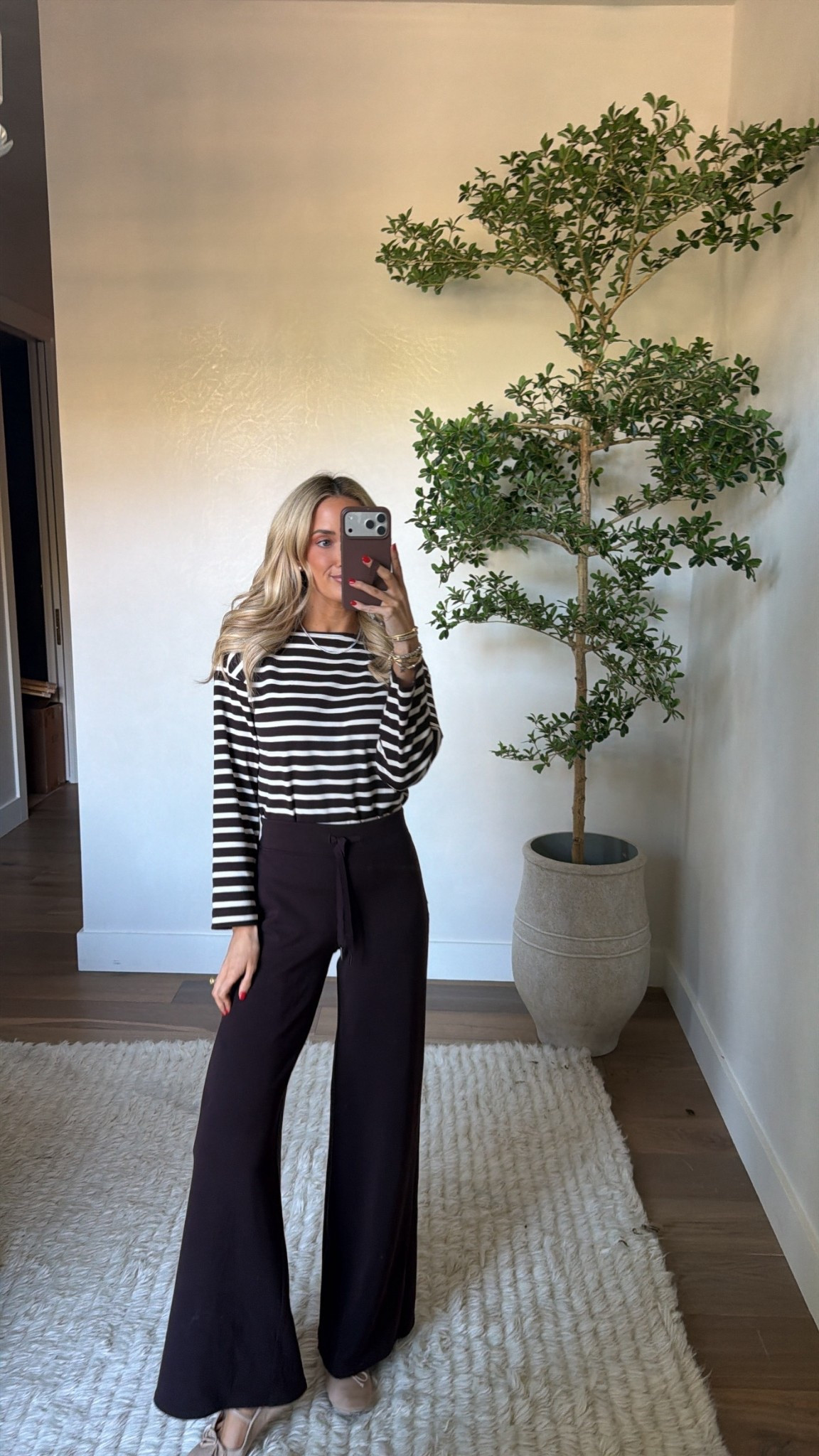 Love these two styled together! @spanx #spanxpartner

#LTKHoliday #LTKGiftGuide #LTKSeasonal