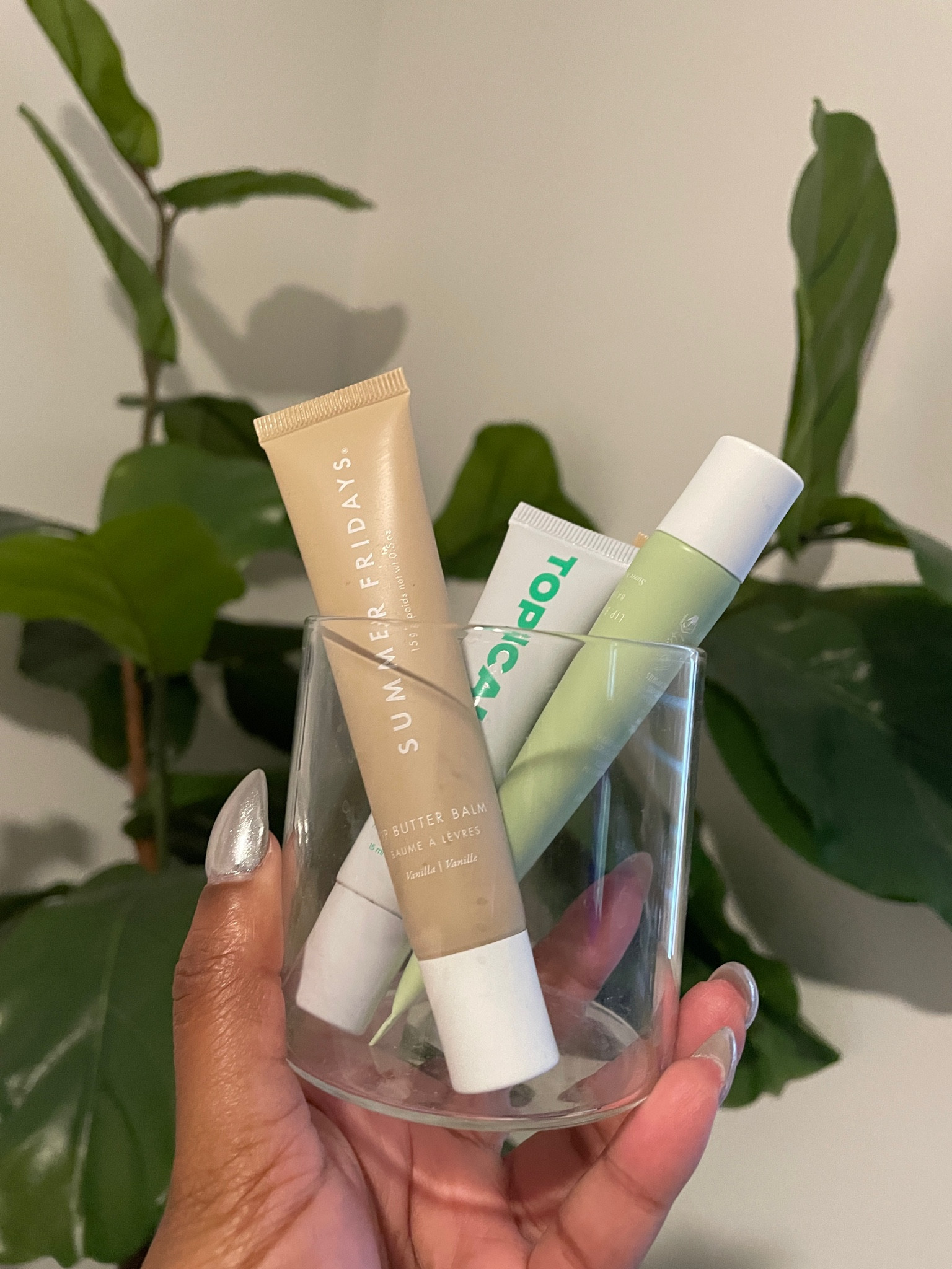 Lip Must Haves 

#LTKGiftGuide #LTKBeauty