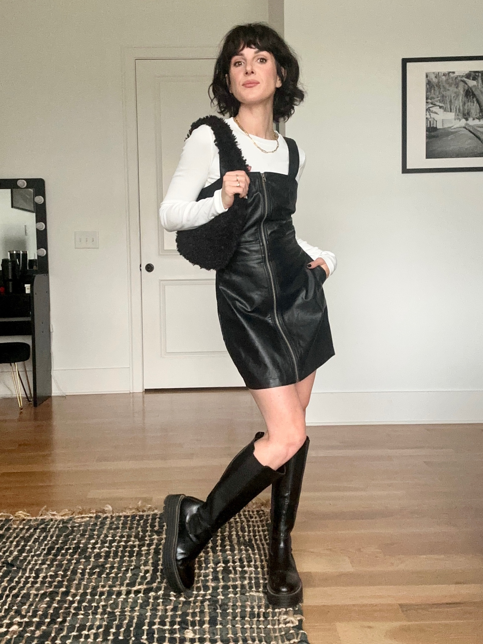 Every piece in this outfit of the day is $35 or under!!!

Fall fashion - fall outfit - 90s fashion - target clothes - target finds - target fashion finds - black leather pants - fall style - style inspo - faux leather - affordable fashion #LTKstyle #styleinspo #fallfashion #ootd #ltkTarget

#LTKSeasonal #LTKfindsunder50 #LTKstyletip