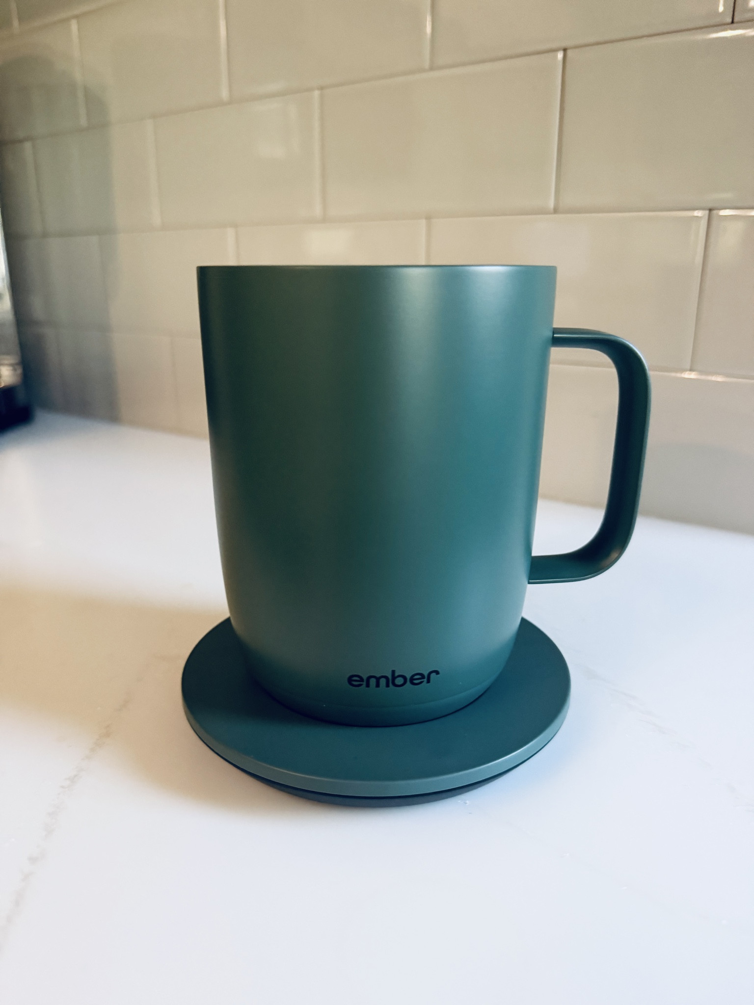 My mom is one of those people that likes her coffee HOT! She recently got an Ember mug & says they are worth the splurge! 

 