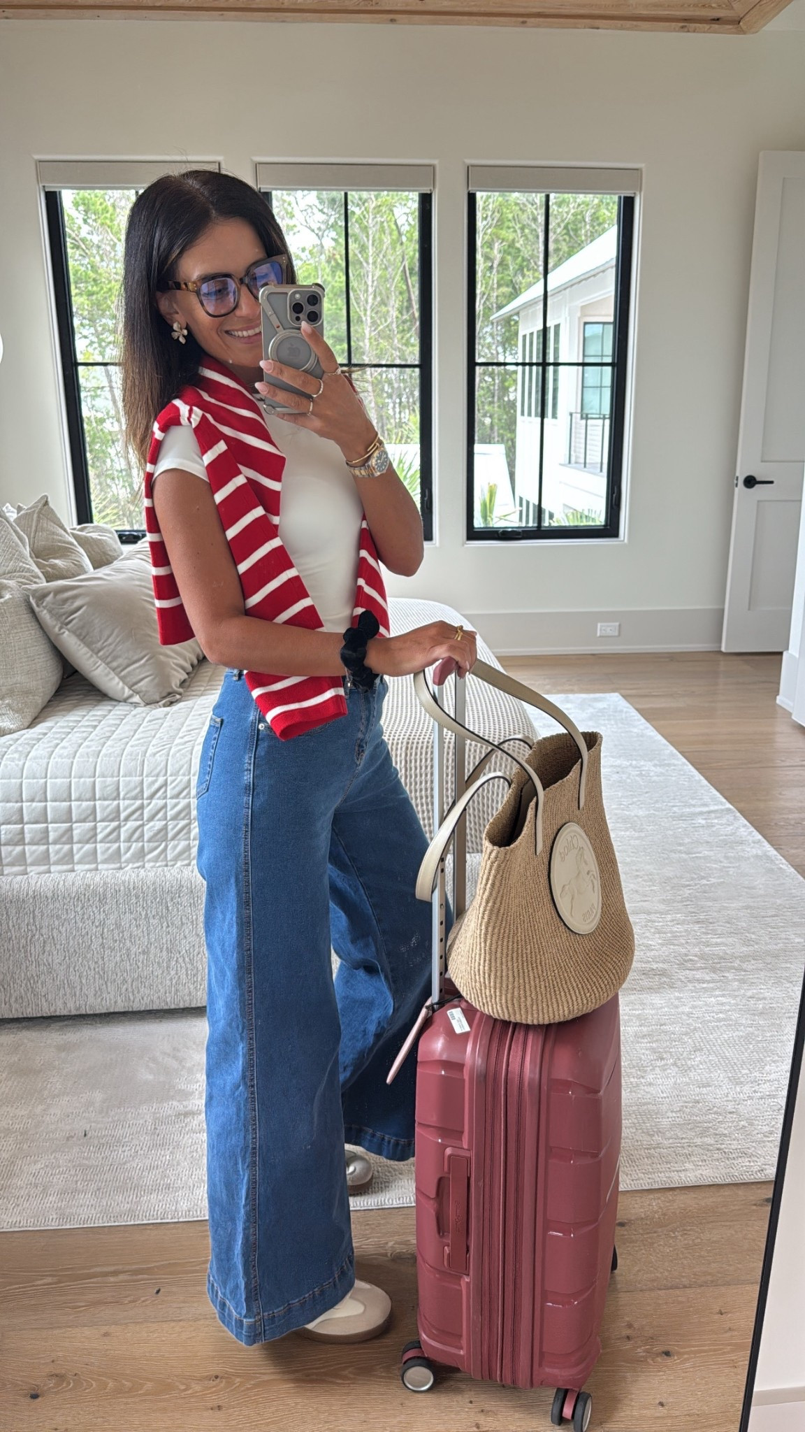 ✈️ 

#LTKautumn #LTKTravel #LTKFindsUnder50