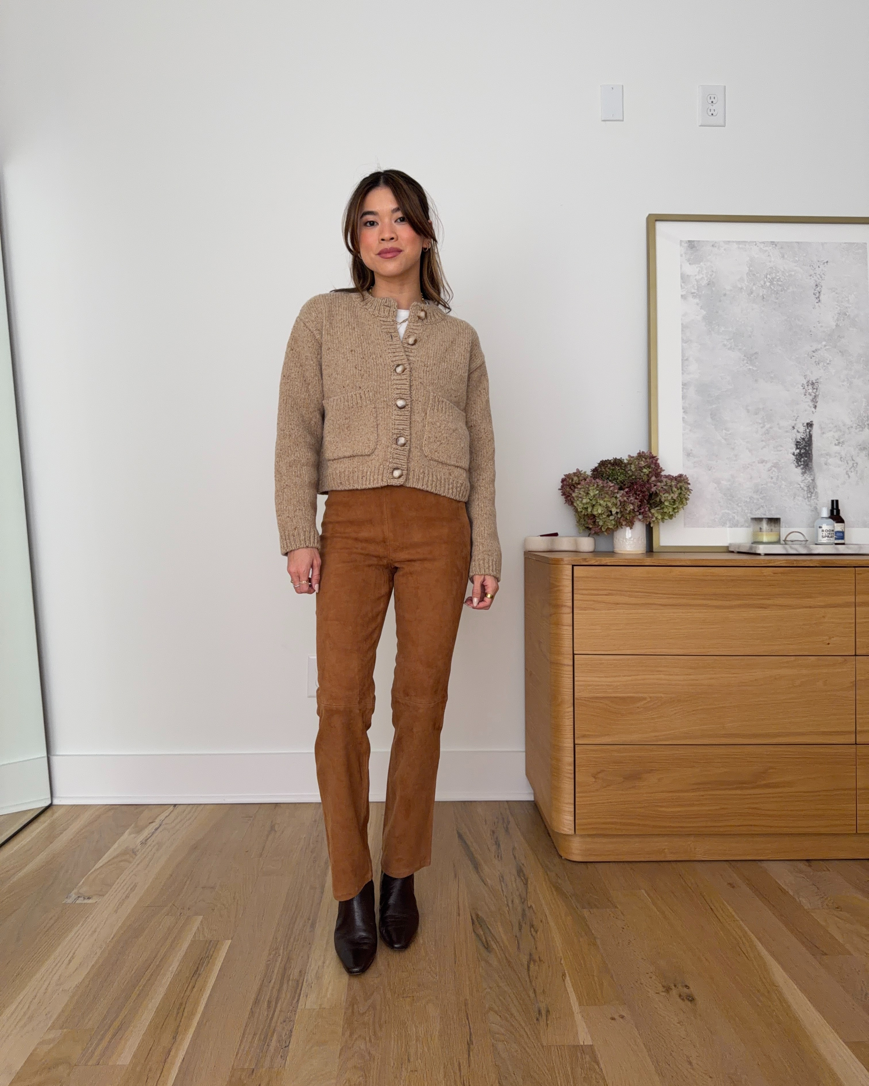 Sizing info: sweater size XS, pants size 2!

petite fashion, get dressed with me, outfit inspiration, ootd, nashville outfit, Nashville influencer, petite style, vacation style, casual outfits, mom style, petite pants, winter dress, winter outfit, winter pants, winter outfit inpso, winter outfit idea, winter top, winter style, winter sweater, cozy sweater, cold weather sweater, cold weather outfit, winter bag, winter purse, suede pants, sezane sweater, sezane suede pants,  

 

#LTKHoliday #LTKSeasonal #LTKPetite