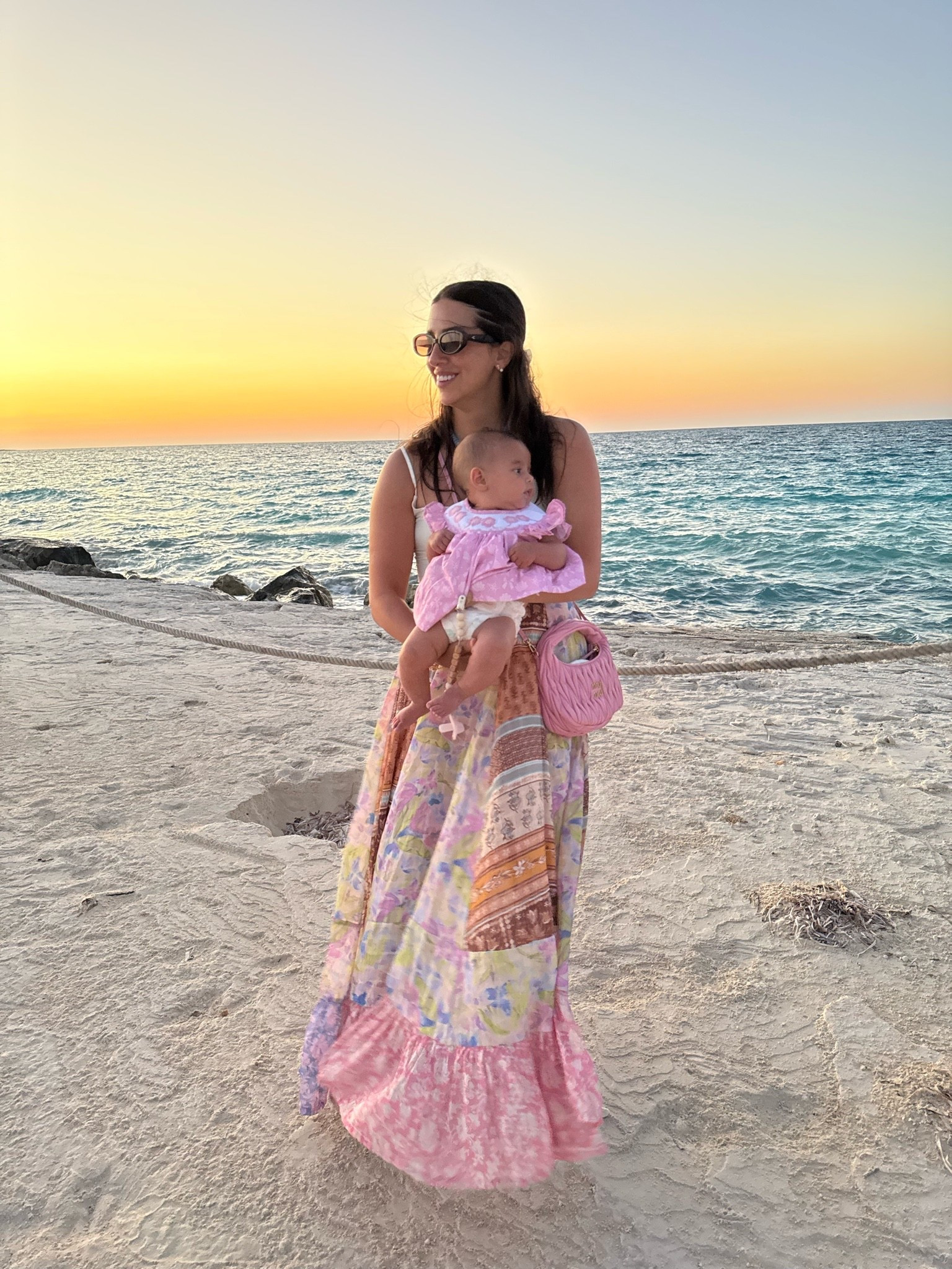 Top: medium 
Skirt: medium 

Dressupbuttercup.com #dressupbuttercup #dederaad

#LTKootd #LTKmomlife #LTKSeasonal
