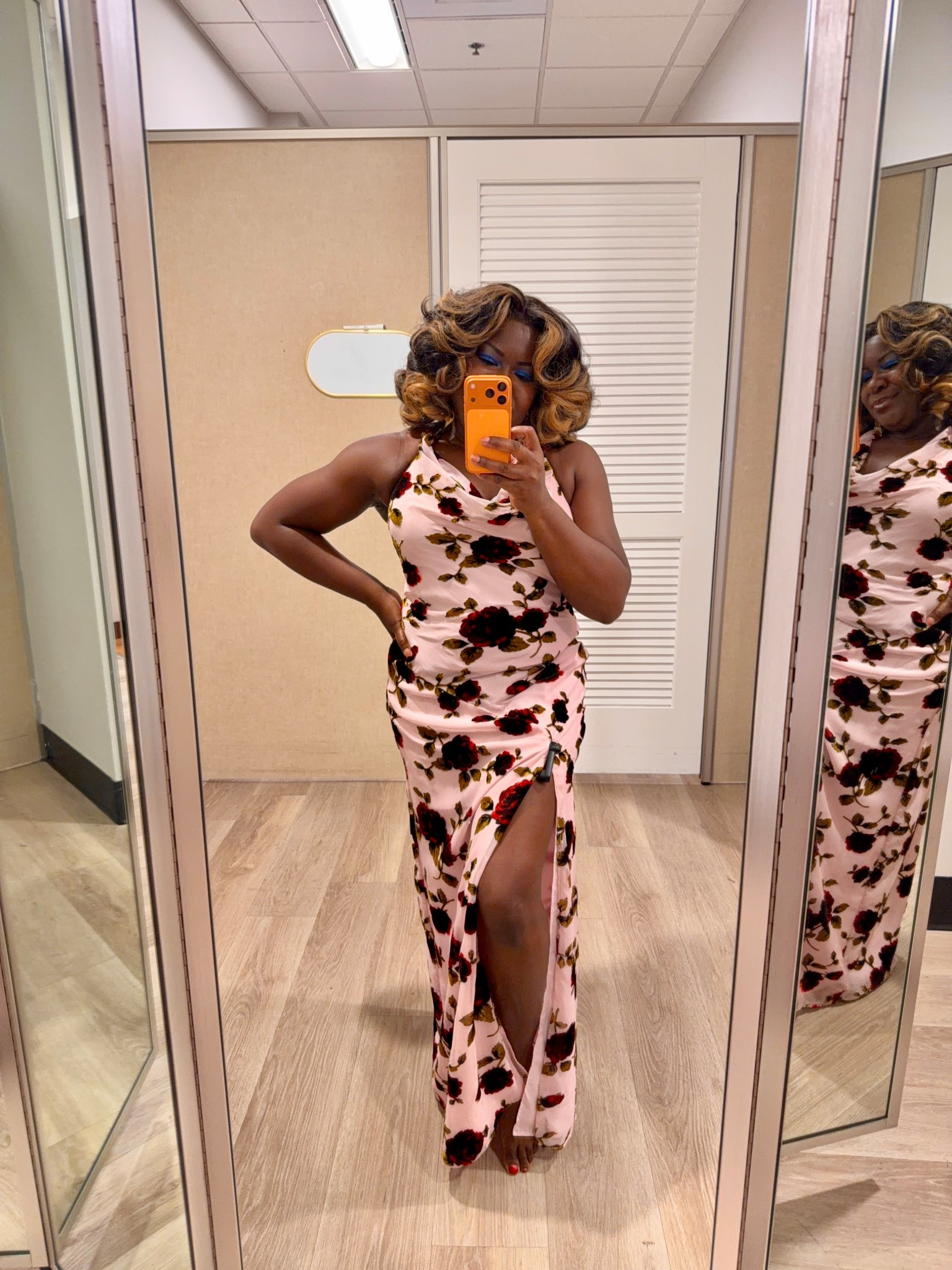 Obsessed with this sexy number from Avec Les Filles available at Macy’s. I am wearing a size 8 and I am 5’3. 

#LTKWedding #LTKHoliday #LTKFindsUnder100