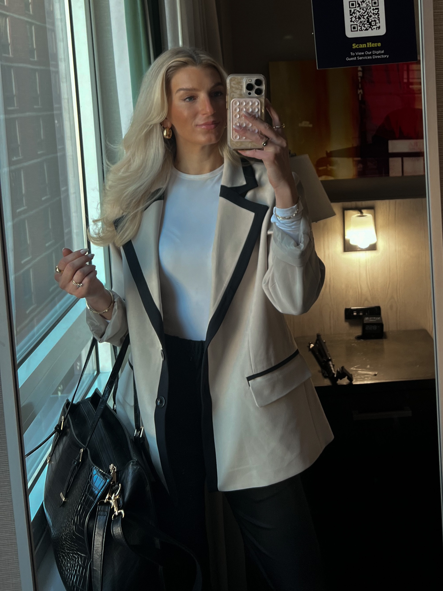 Work outfit blazer nastygal code SAVVYBLONDEE size 6 

#LTKunder100 #LTKworkwear #LTKstyletip