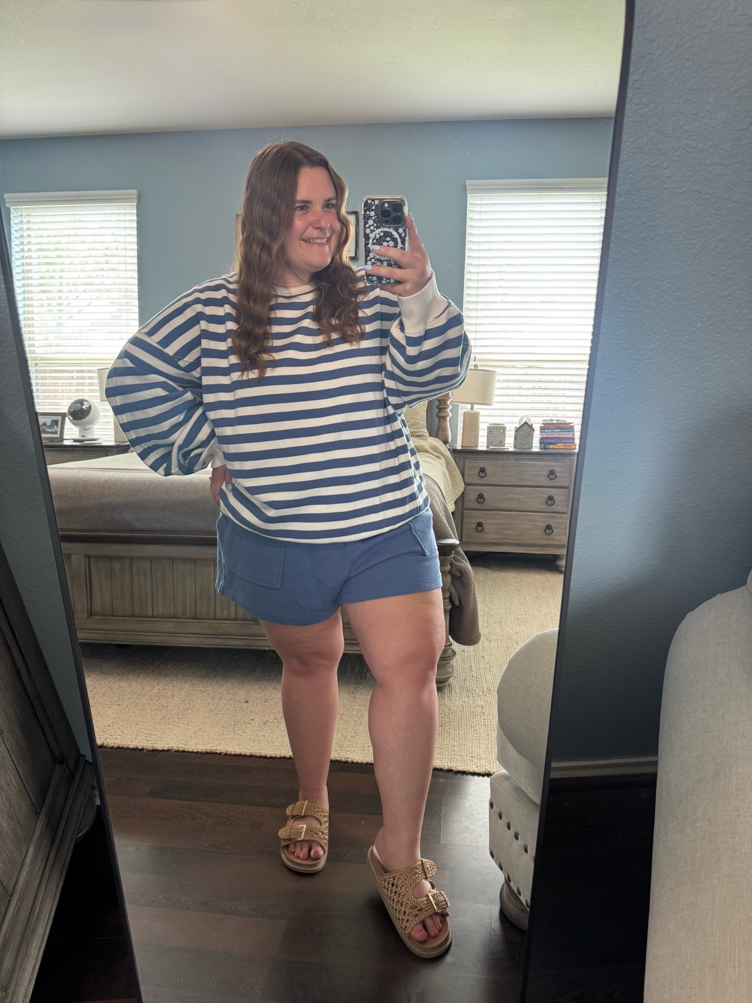 One of my new favorite matching sets that’s curvy girl friendly! I’m 5’1 and a size 16 wearing an xl in the long sleeve top and shorts. It has other cute color options too! 🤩 such a good aerie set!

#LTKootd #LTKPlusSize #LTKMidsize