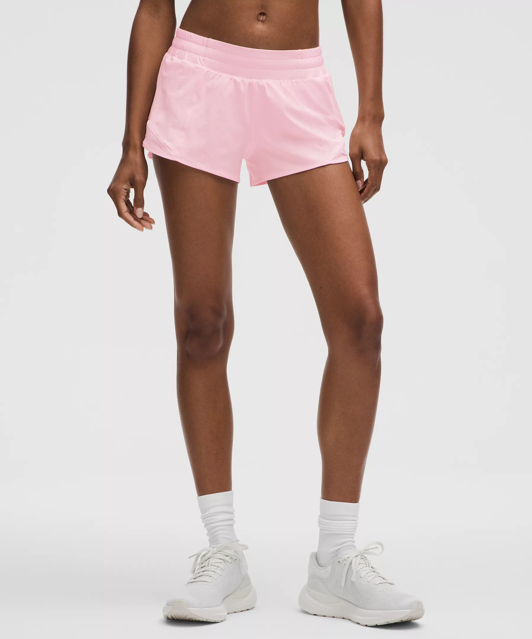 Hotty Hot Low-Rise Lined Short 2.5" | Lululemon (US)