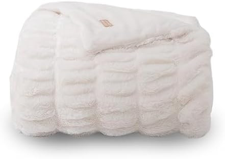 EVERGRACE Luxurious Soft Faux Rabbit Fur Throw Blanket, Cozy Fuzzy Plush Warm Throws for Couch Be... | Amazon (US)