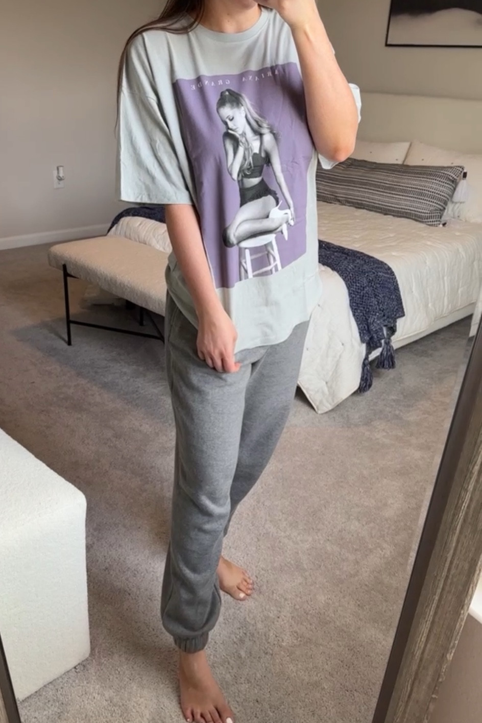 $15 oversized Ariana Grande tee (Large) & $22 comfiest sweatpants! (Medium)

#LTKunder100 #LTKstyletip #LTKunder50