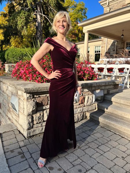 It’s not too early to be thinking about Christmas holiday parties and what to wear! This stunning burgundy velvet gown would be perfect for Christmas, New Year’s Eve, or Christmas wedding fir guest or Mother if the bride! It’s going fast! Also comes in a rich blue velvet!

#LTKwedding #LTKSeasonal