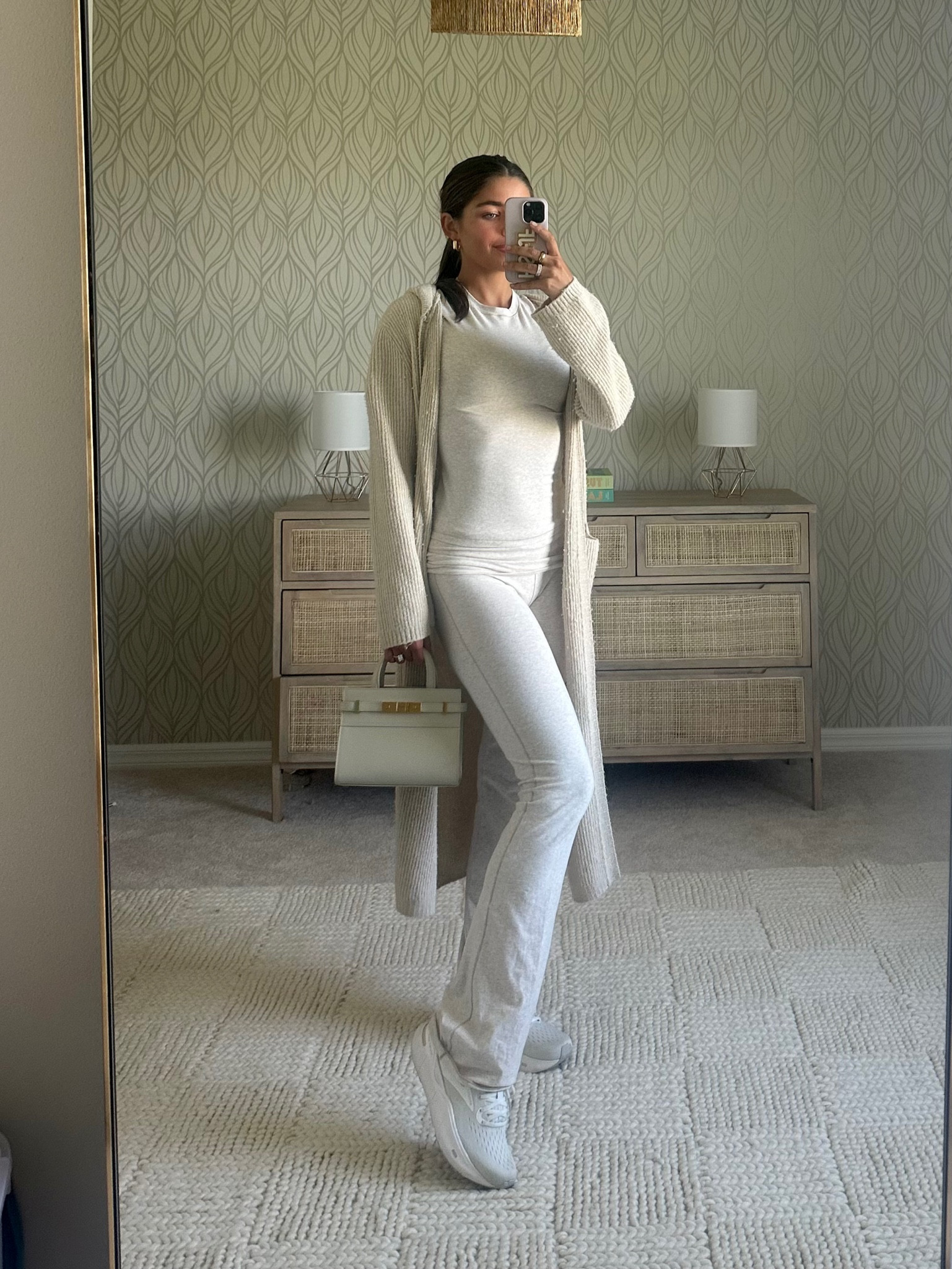 My favorite brooks running sneakers 🤍👟☁️ @brooksrunning #brookspartner #ad #ghostmax

#LTKfitness #LTKSeasonal #LTKstyletip