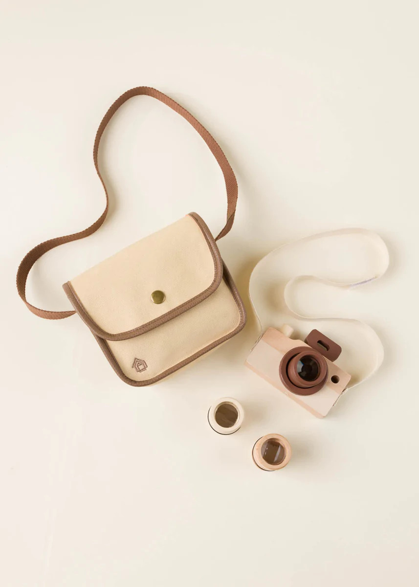Wooden Camera with Bag | Coco Village