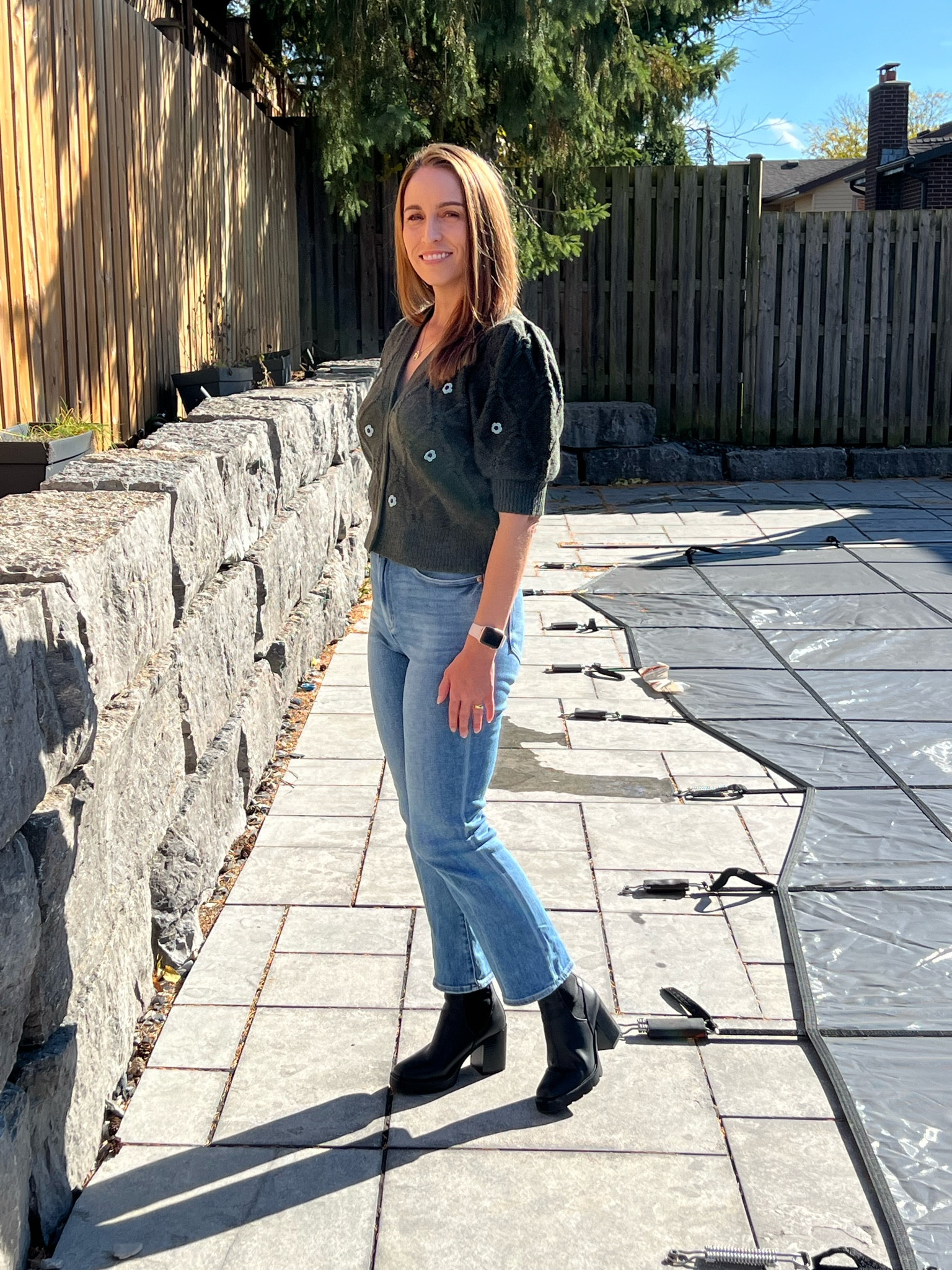 The cutest sweater!  Wearing size S.

#LTKcanada #LTKwinter #LTKautumn