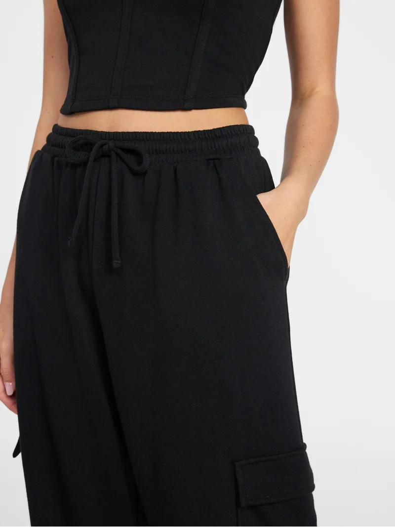 No Boundaries Bustier Tank and Cargo Pant Set, 2-Piece, Women's and Women's Plus Sizes XXS-4X | Walmart (US)