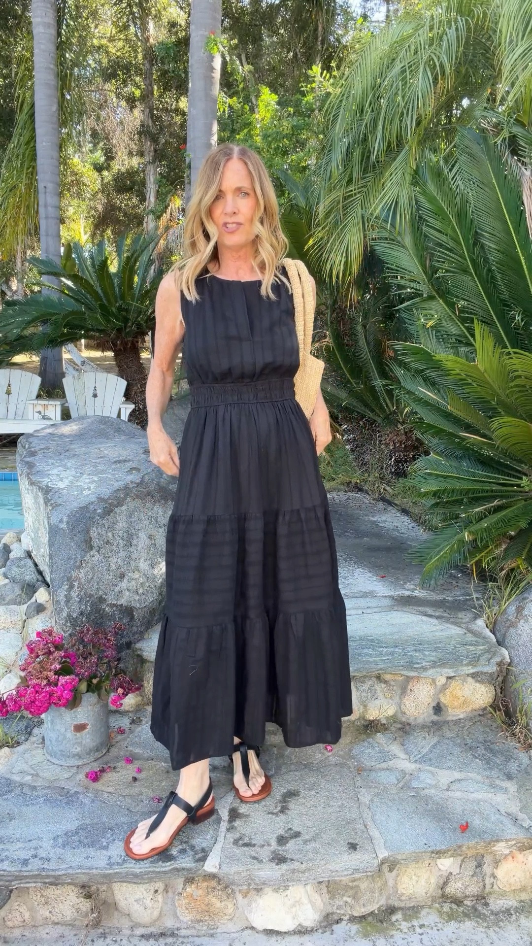 The best under $50 dress that’s perfect for travel, can dress up or dress down. Comes in so many colors!!!

I’m 5’4” wearing my normal size XS

#LTKOver40 #LTKTravel #LTKootd