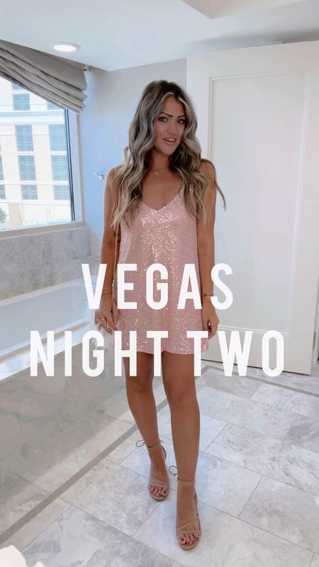 Small dress🩷✨ I did 8.5 in the heels - in between 8/8.5 for reference!

Vegas
Girls night
Concert
Country concert
Sequins
Bachelorette trip
Date night 