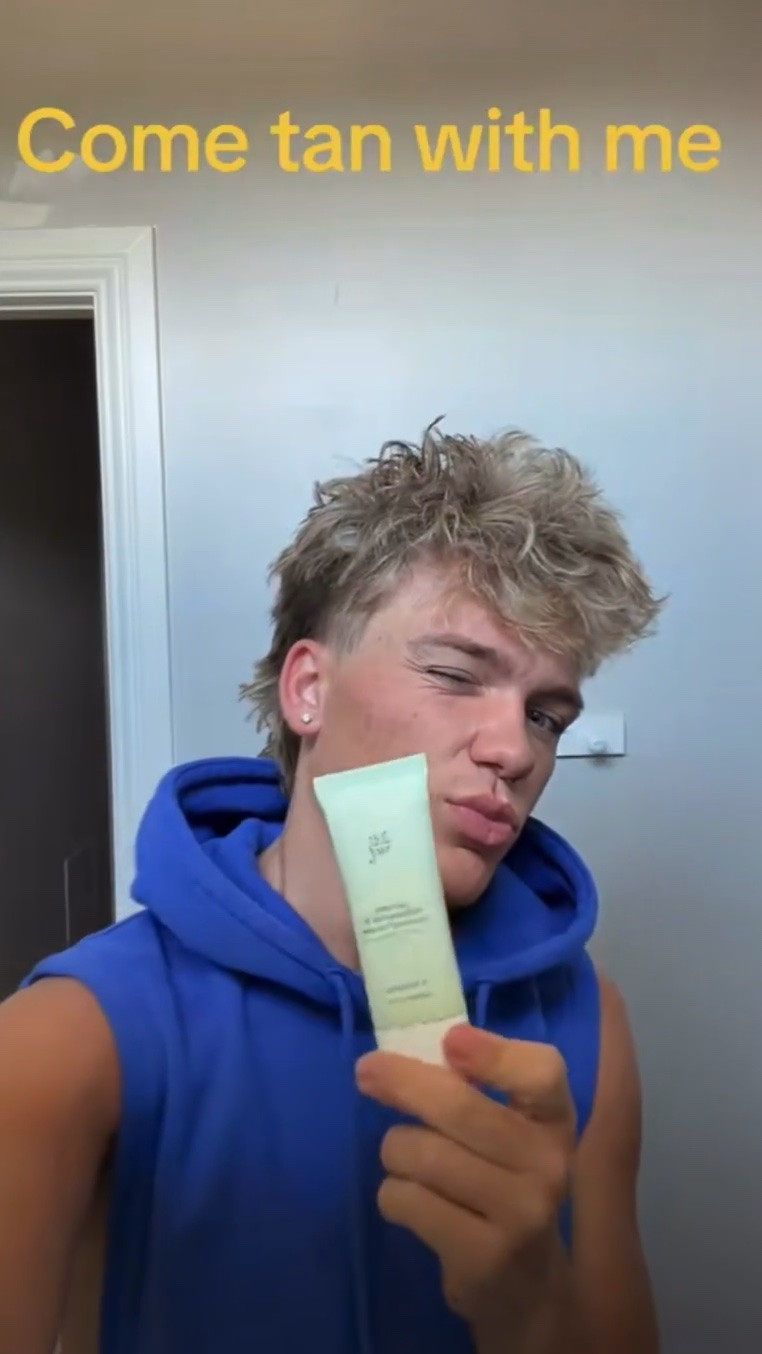 Come tan with Luke! Shop the best sunscreen 💚

#LTKBeauty #LTKSeasonal #LTKselfcare